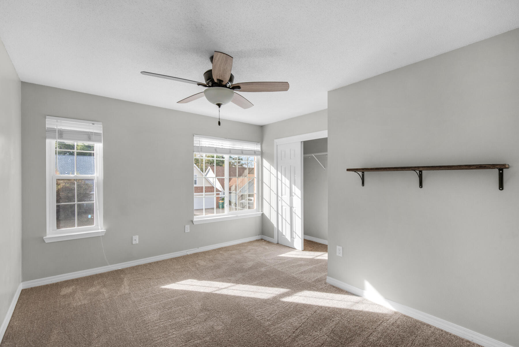 BRITTS MANOR S/D - Residential Lease