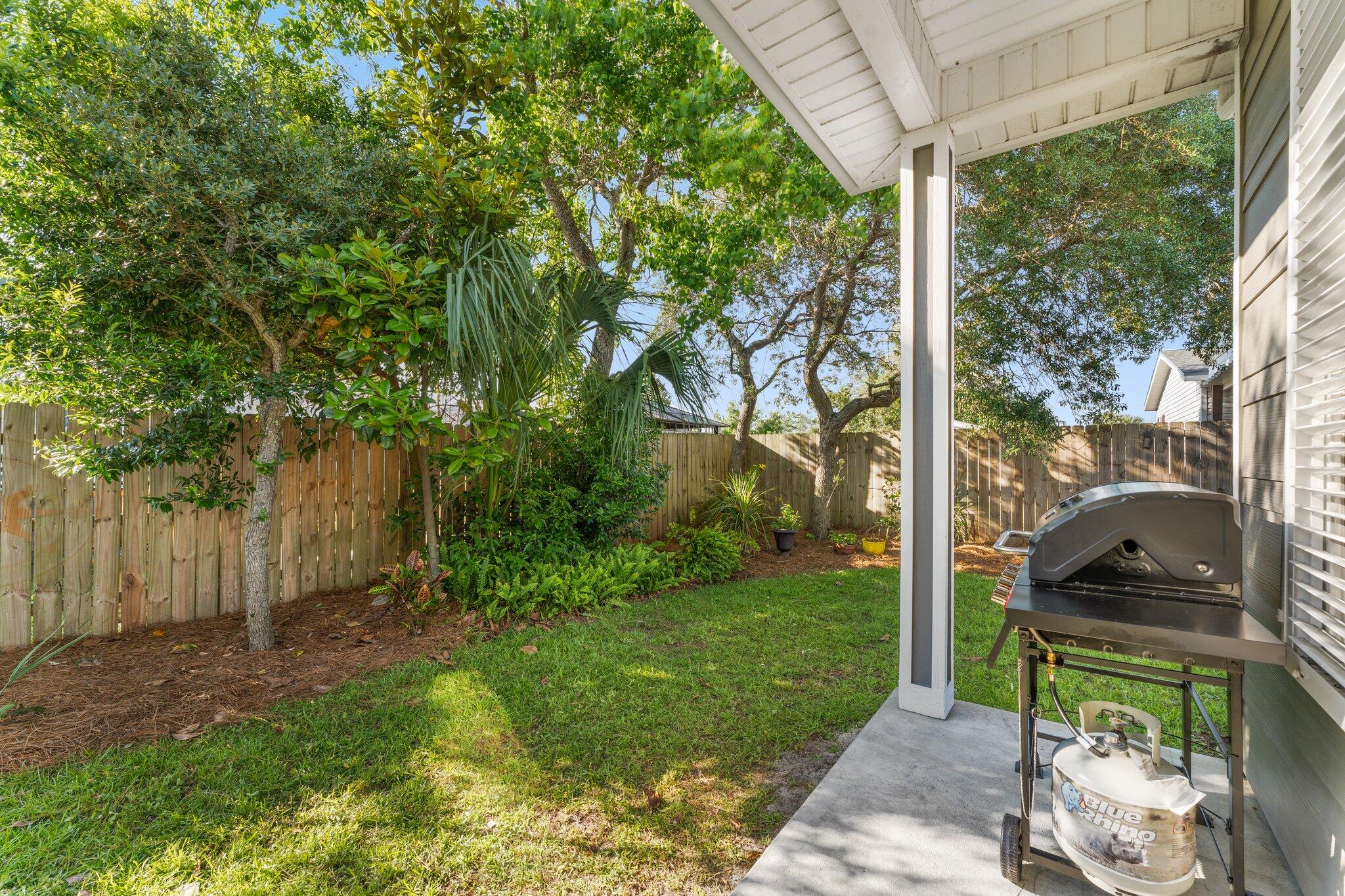 LAGUNA BEACH 8TH ADDN - Residential