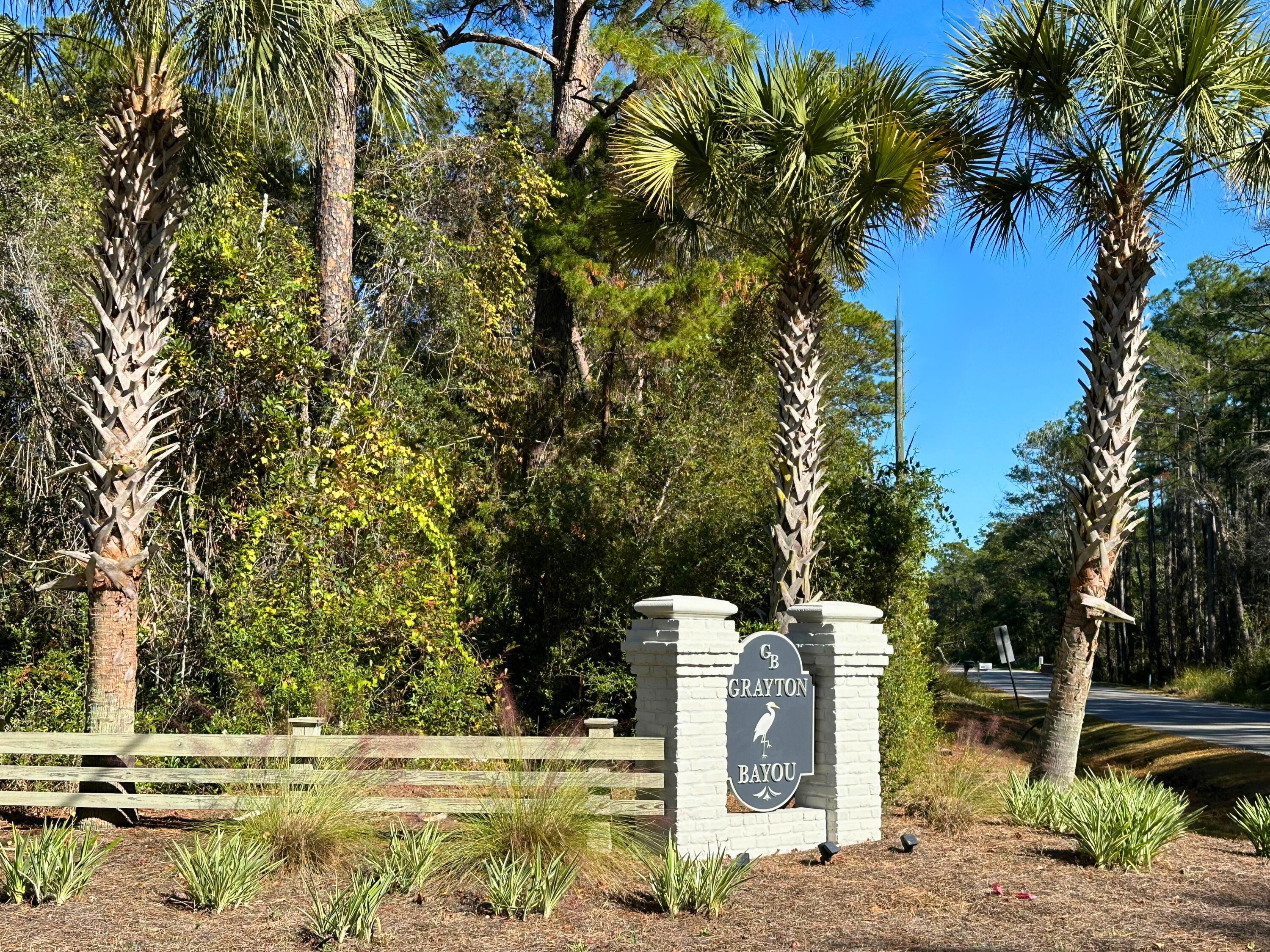 GRAYTON BAYOU - Land