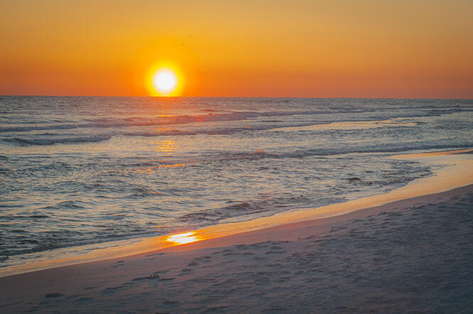 SUNDESTIN INTERNATIONAL CONDO - Residential