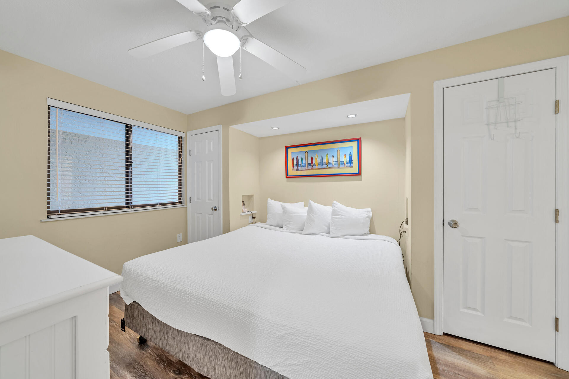 SUNDESTIN INTERNATIONAL CONDO - Residential