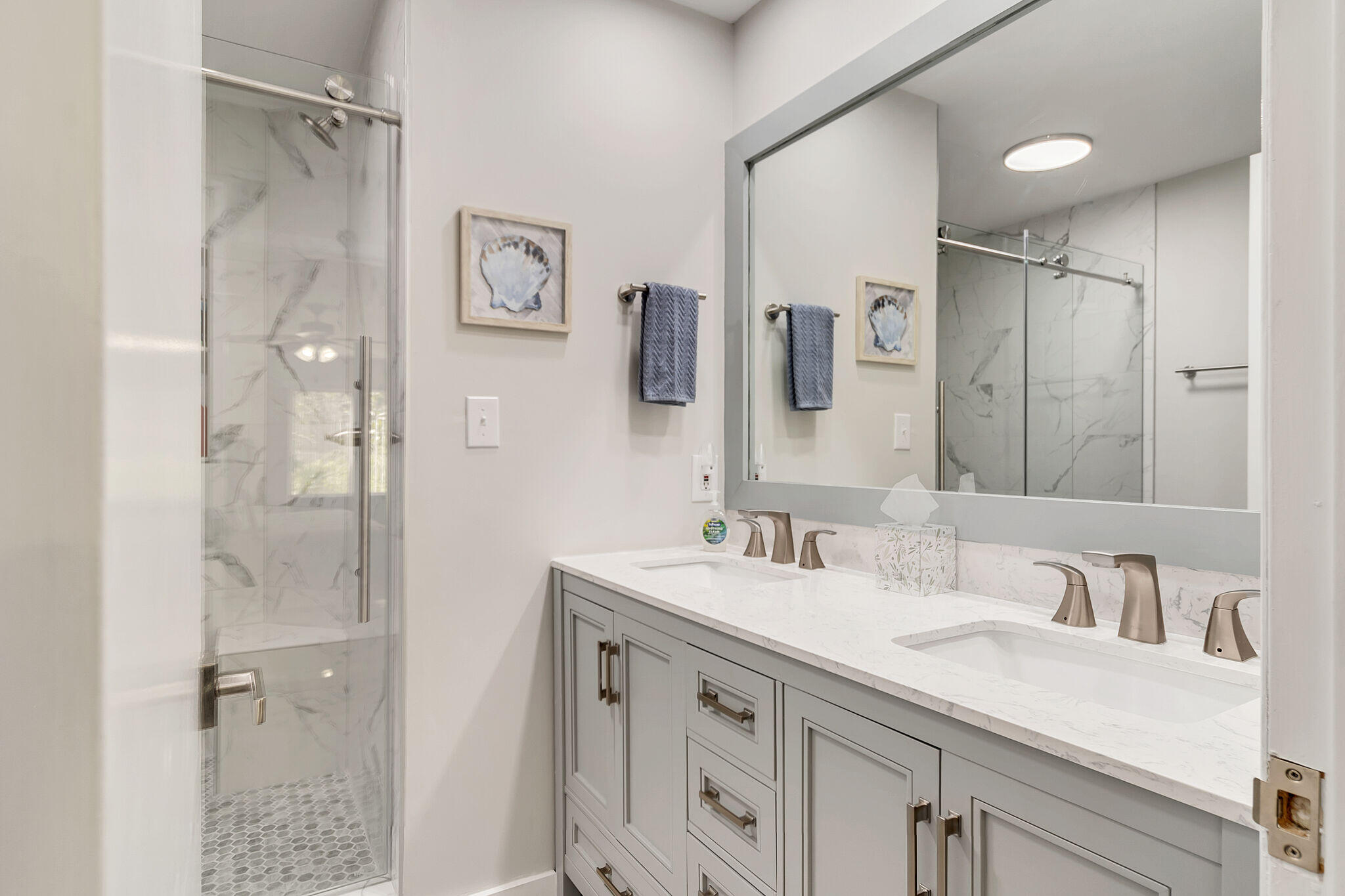 HIDDEN DUNES BEACH COTTAGES 2 - Residential