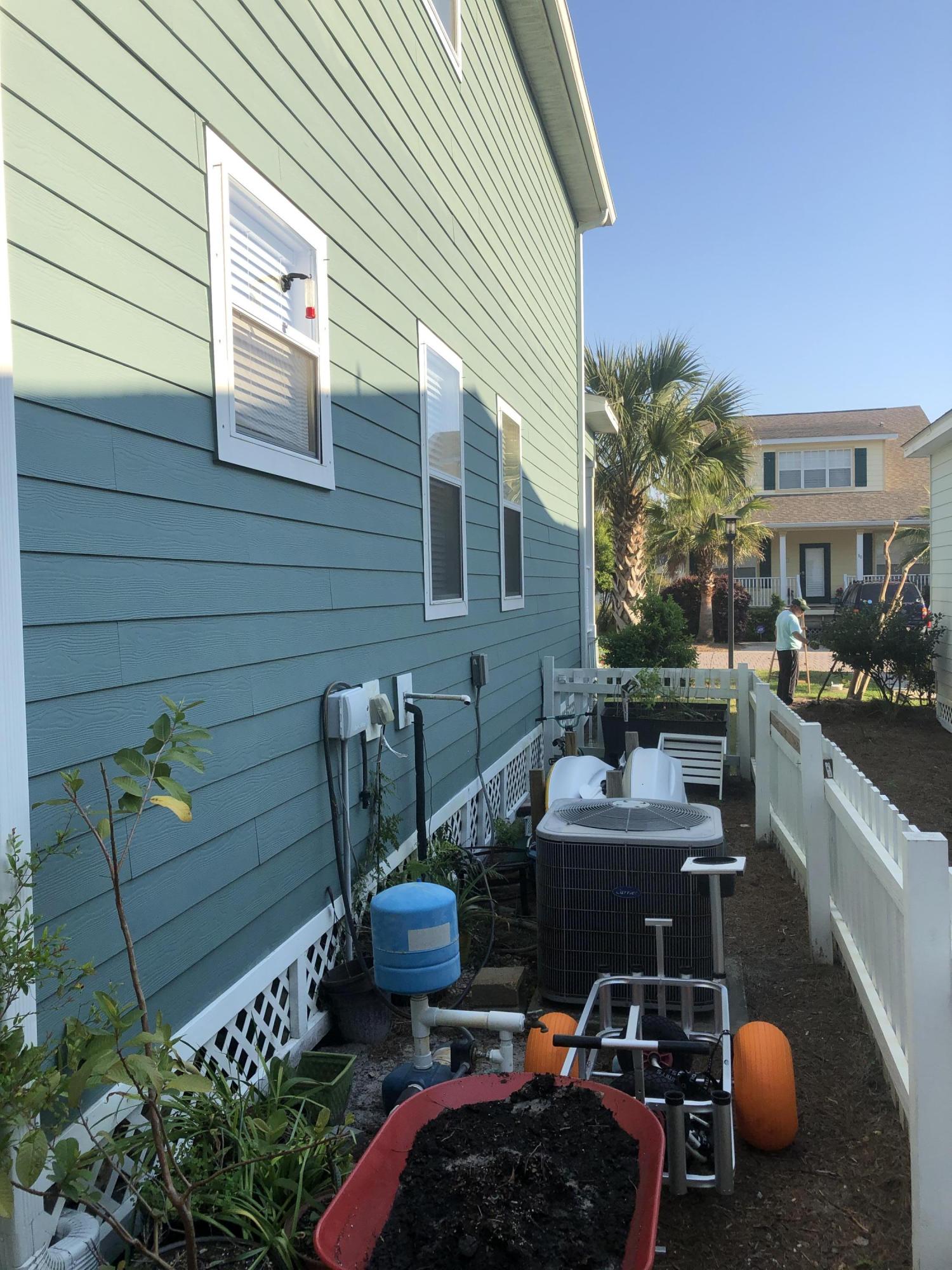 SANTA ROSA GOLF VILLAS - Residential