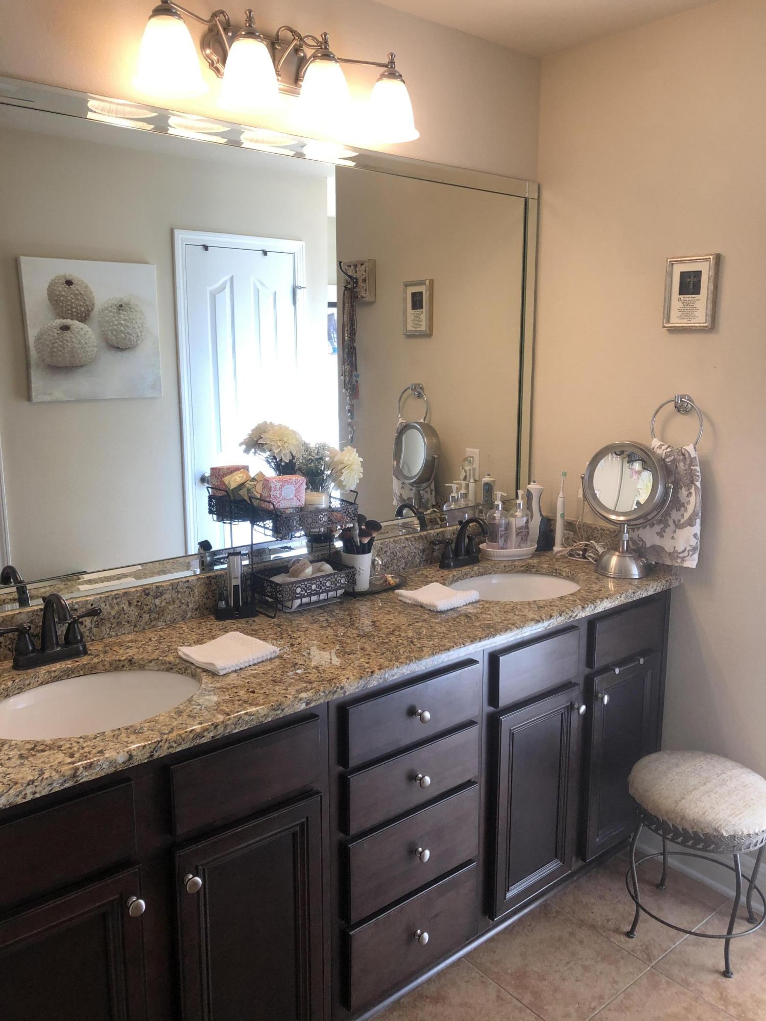 SANTA ROSA GOLF VILLAS - Residential