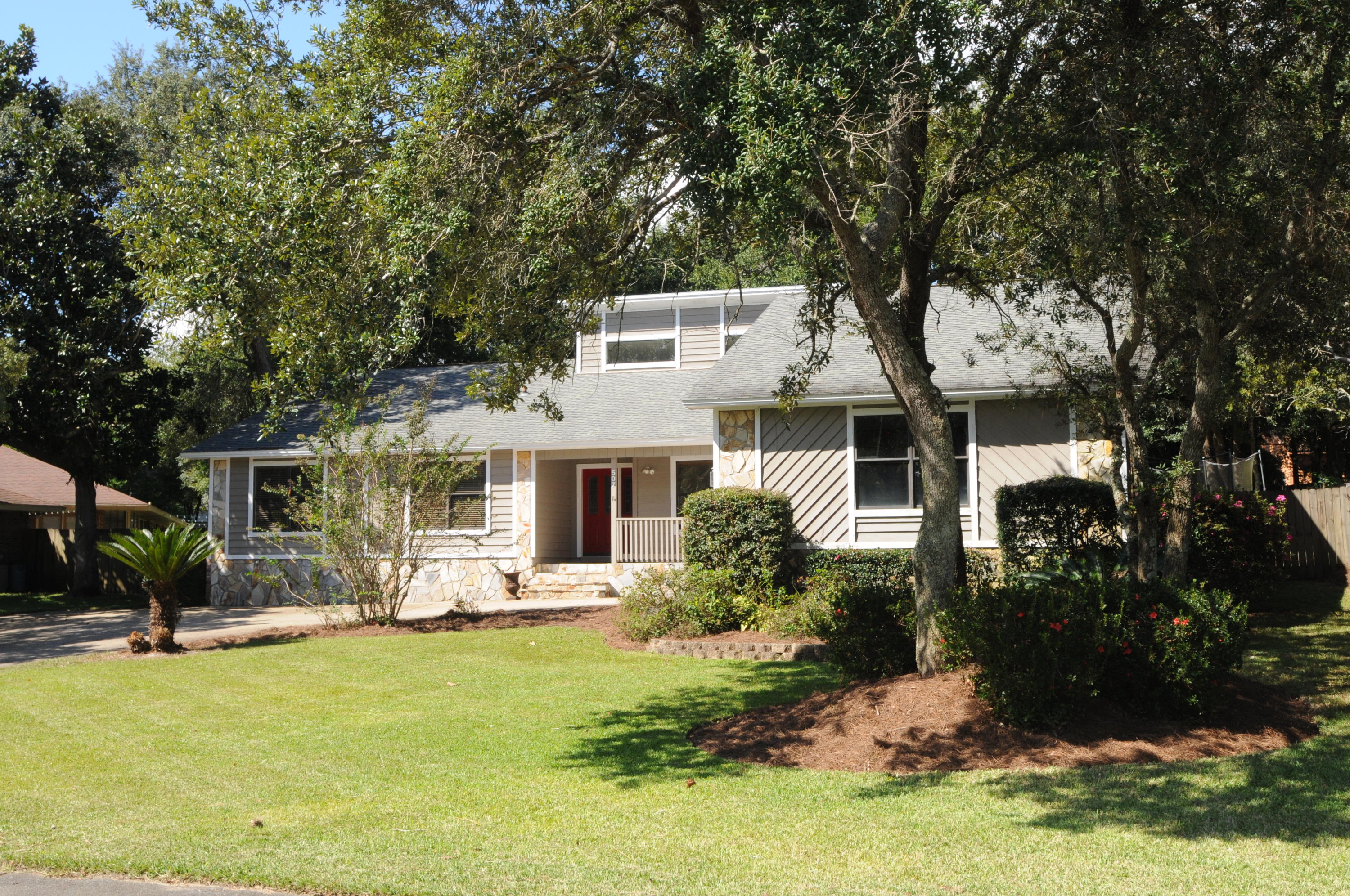 CARIBBEAN EAST UNIT 1 LOT 13 BLK C - Residential