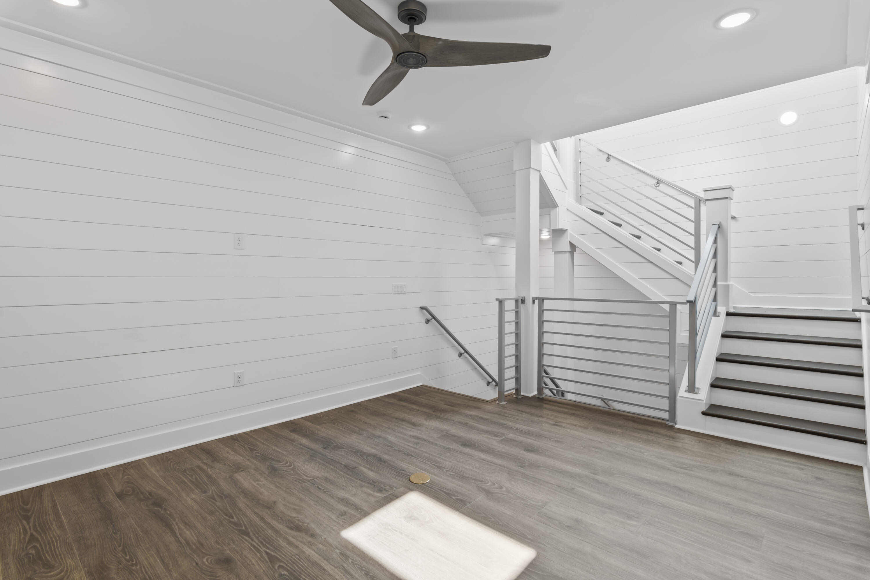 GULFVIEW HEIGHTS 1ST ADDN - Residential