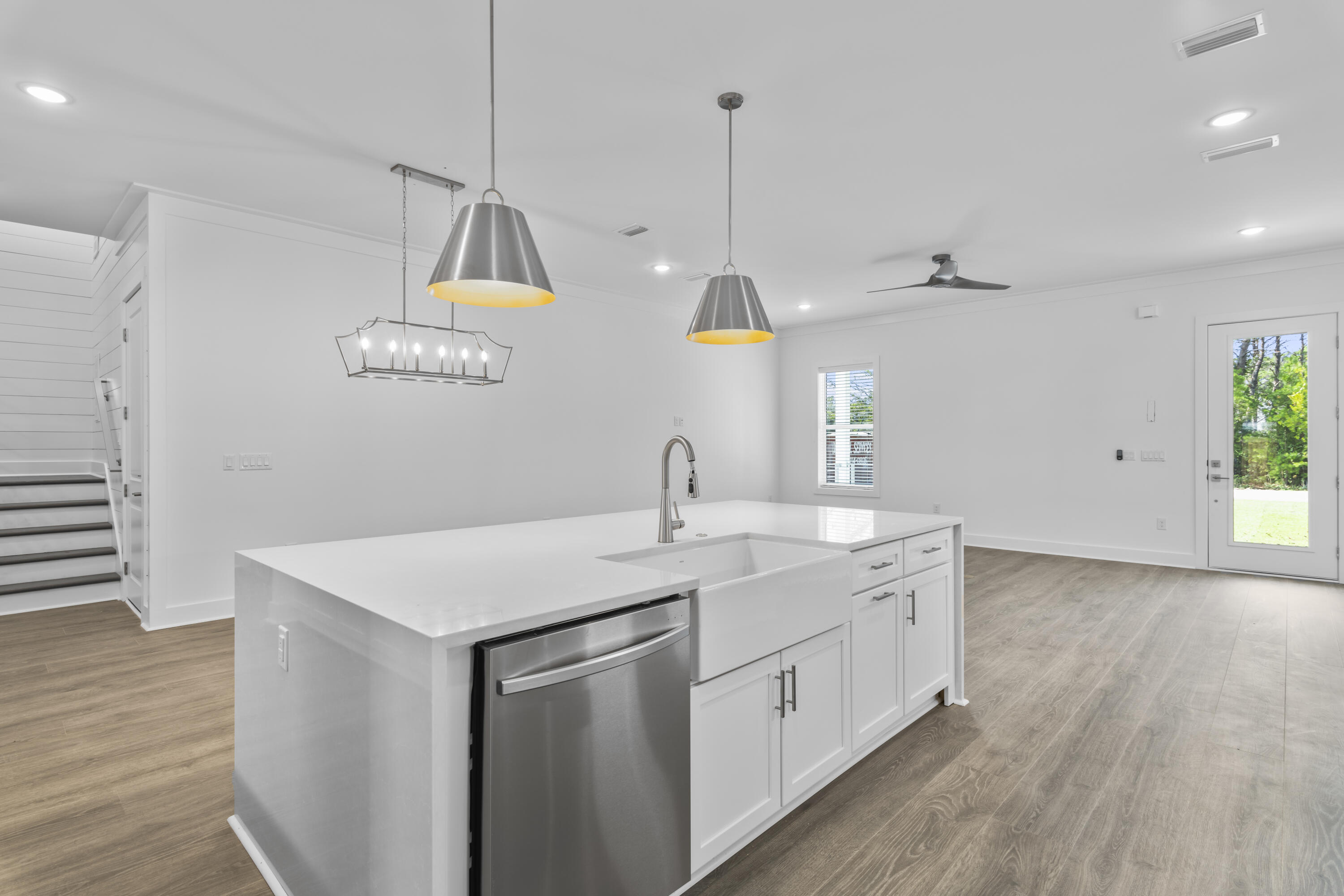 GULFVIEW HEIGHTS 1ST ADDN - Residential