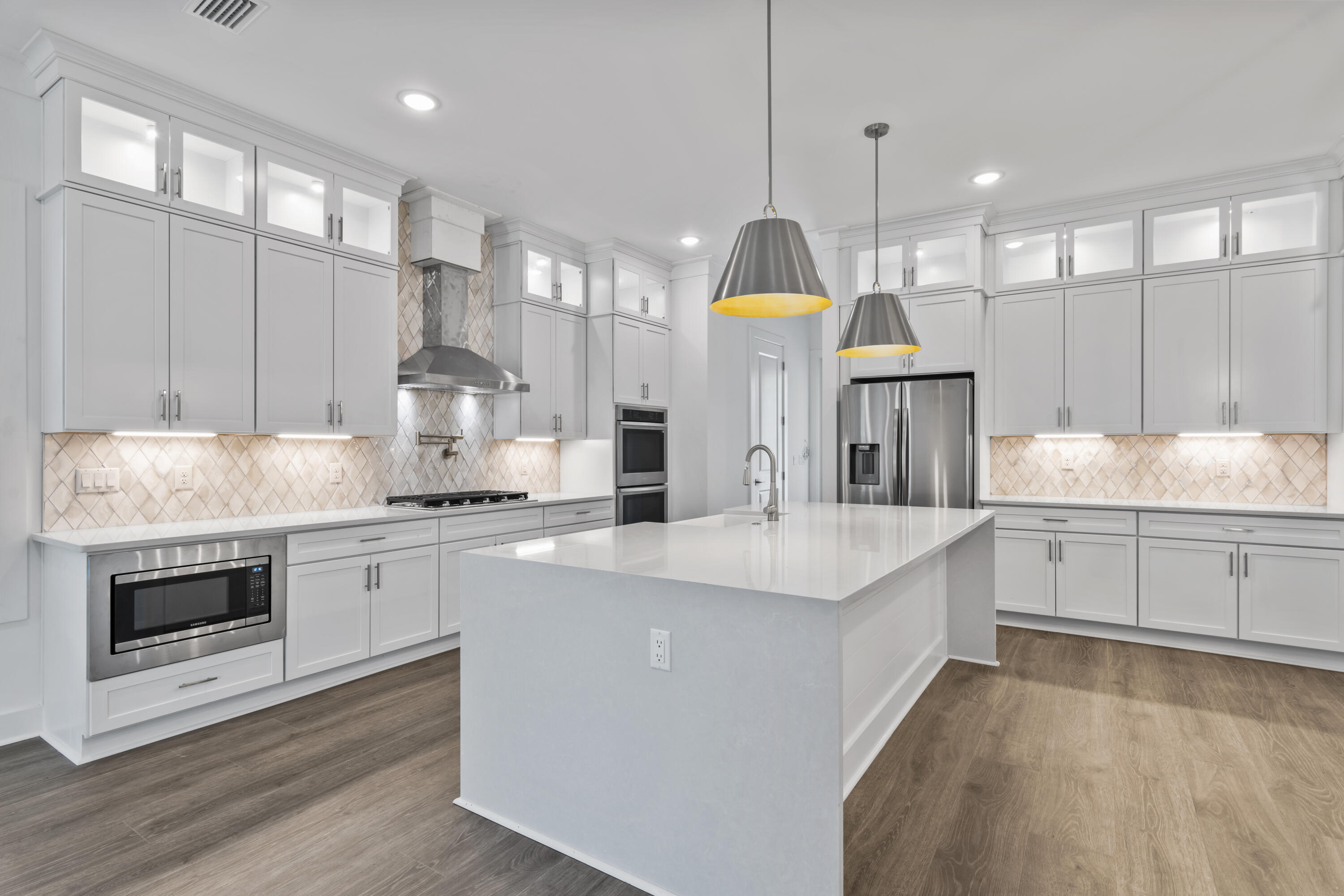 GULFVIEW HEIGHTS 1ST ADDN - Residential