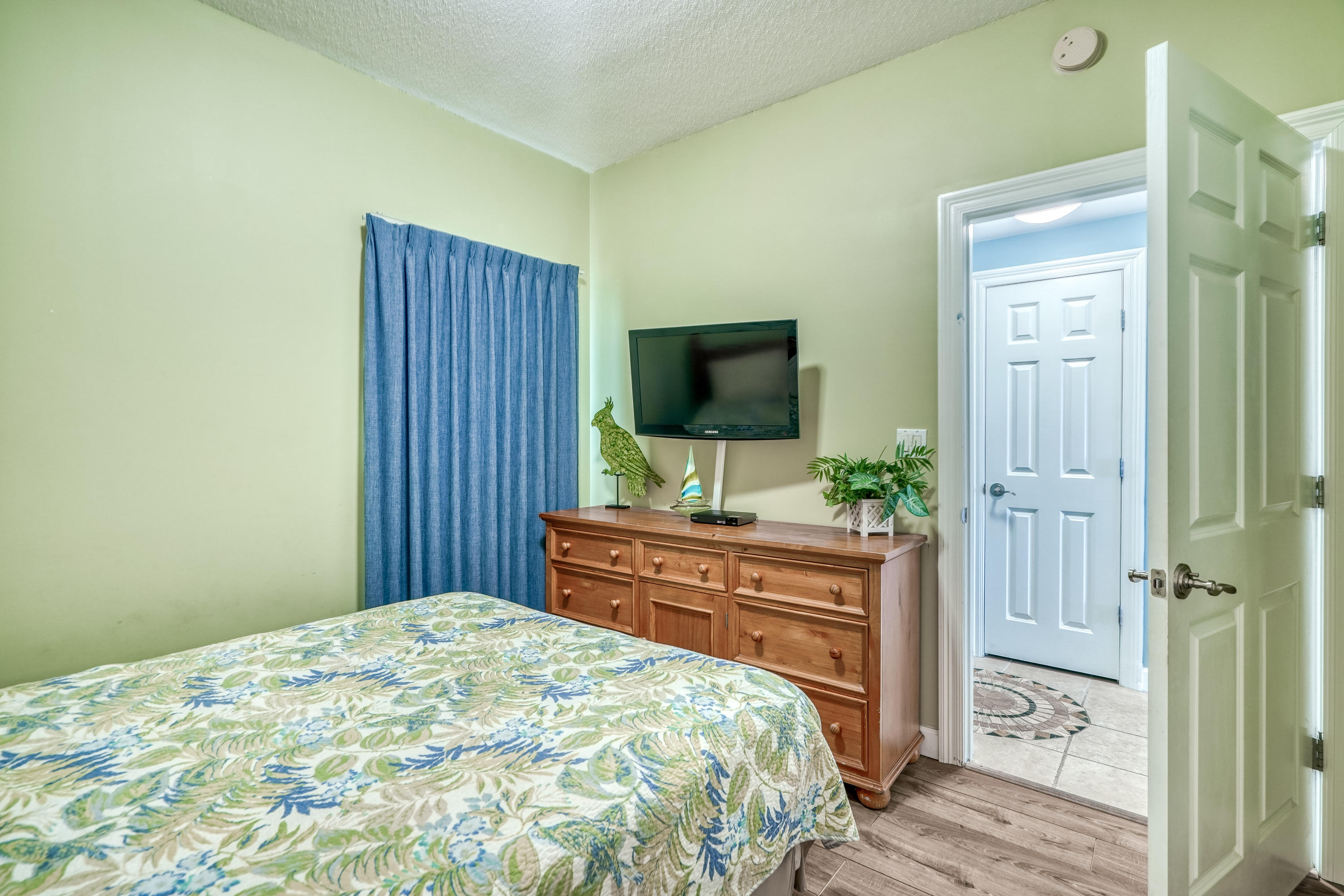 BOARDWALK CONDOMINIUMS - Residential