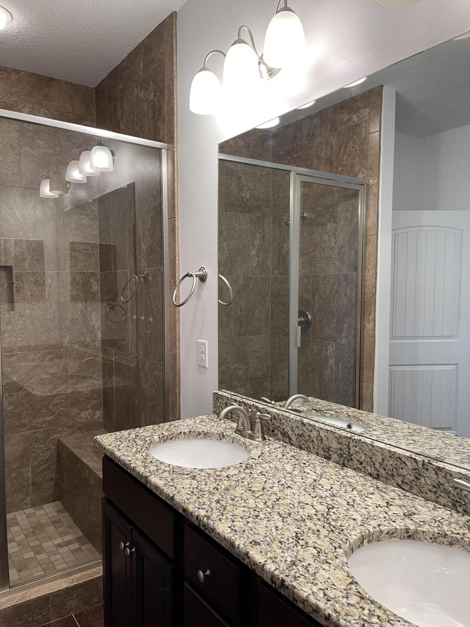 DRIFTWOOD ESTATES - Residential Lease