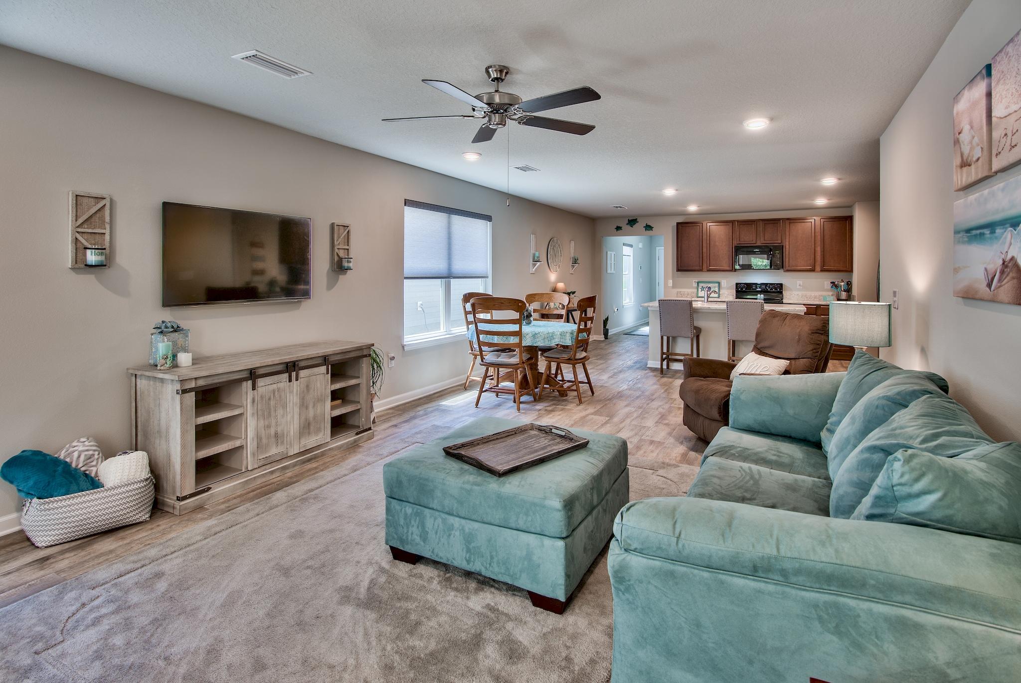 HAMMOCK BAY - Residential