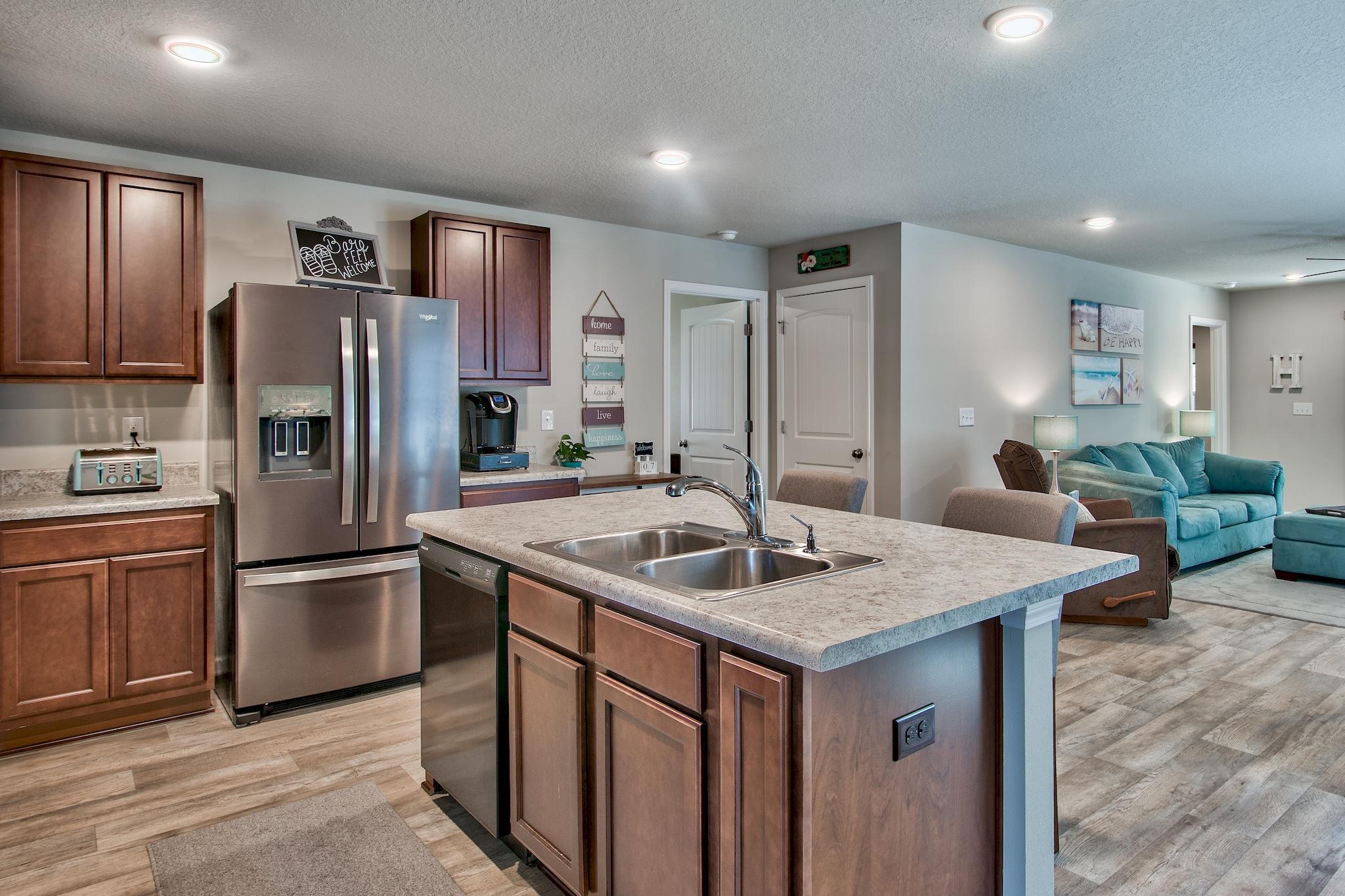 HAMMOCK BAY - Residential