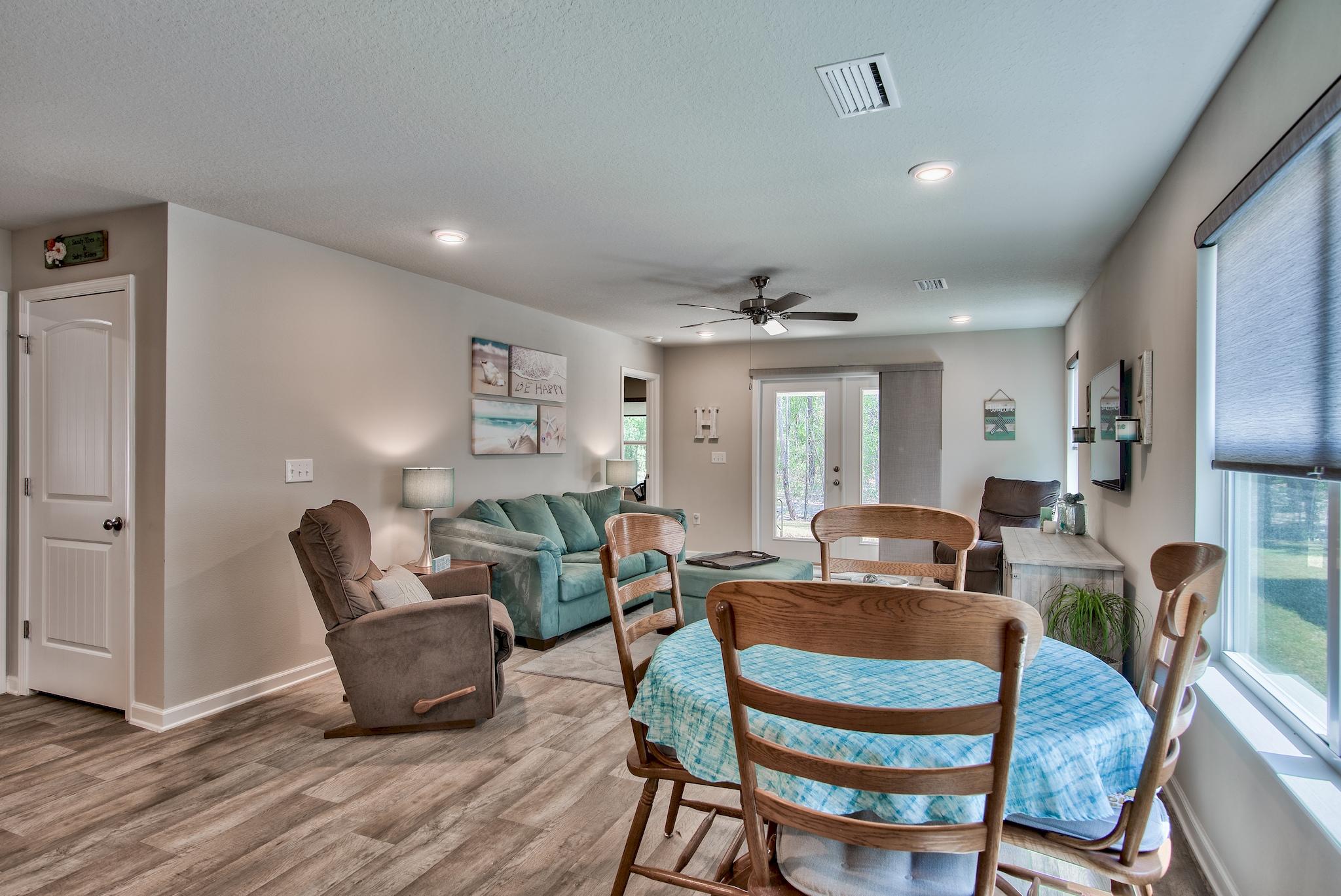 HAMMOCK BAY - Residential