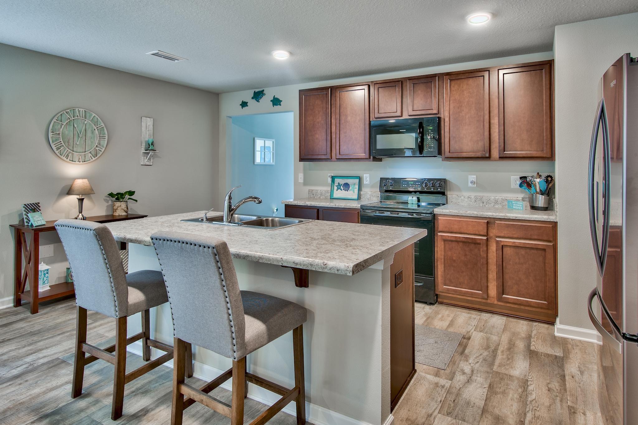 HAMMOCK BAY - Residential