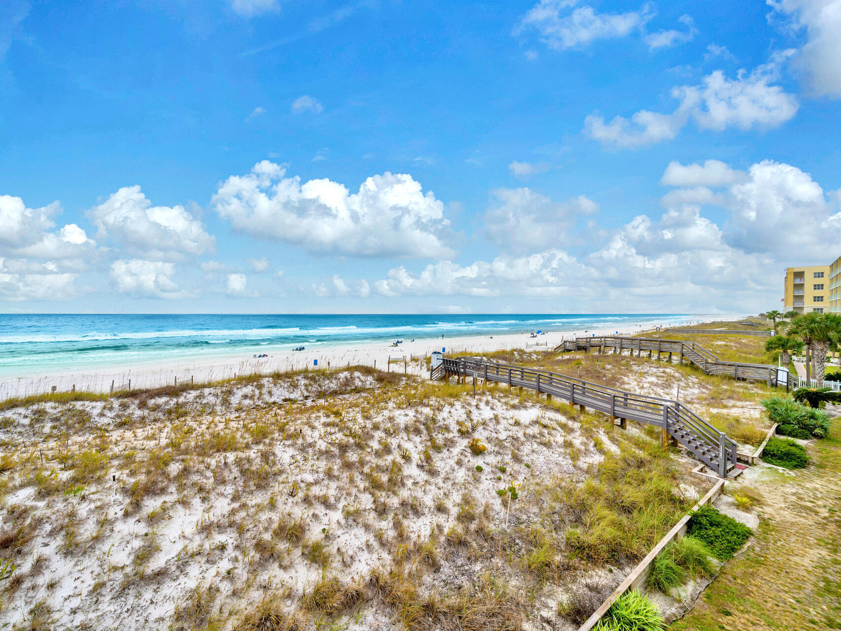 ISLAND SANDS CONDO - Residential