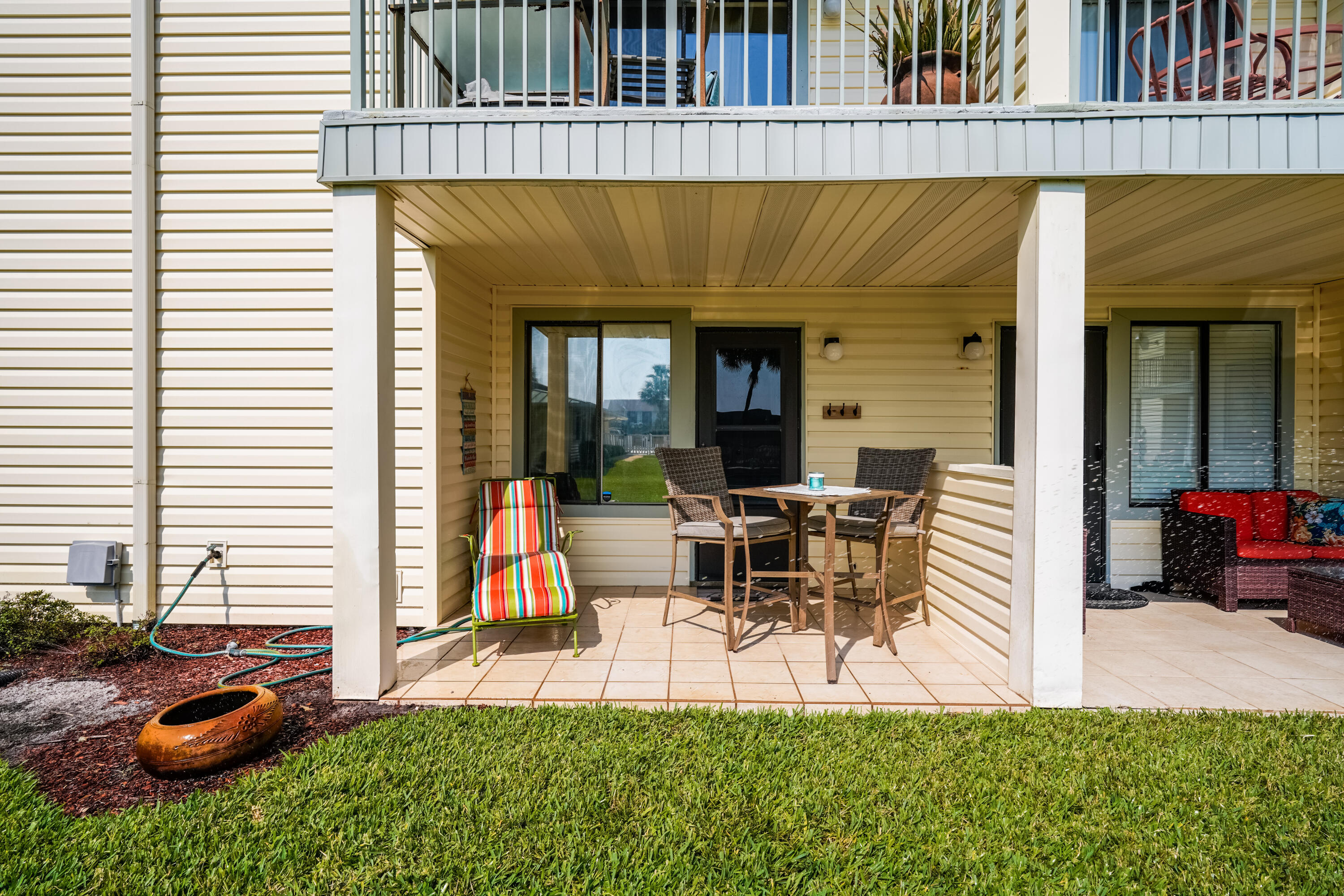 SANDPRINTS CONDO - Residential