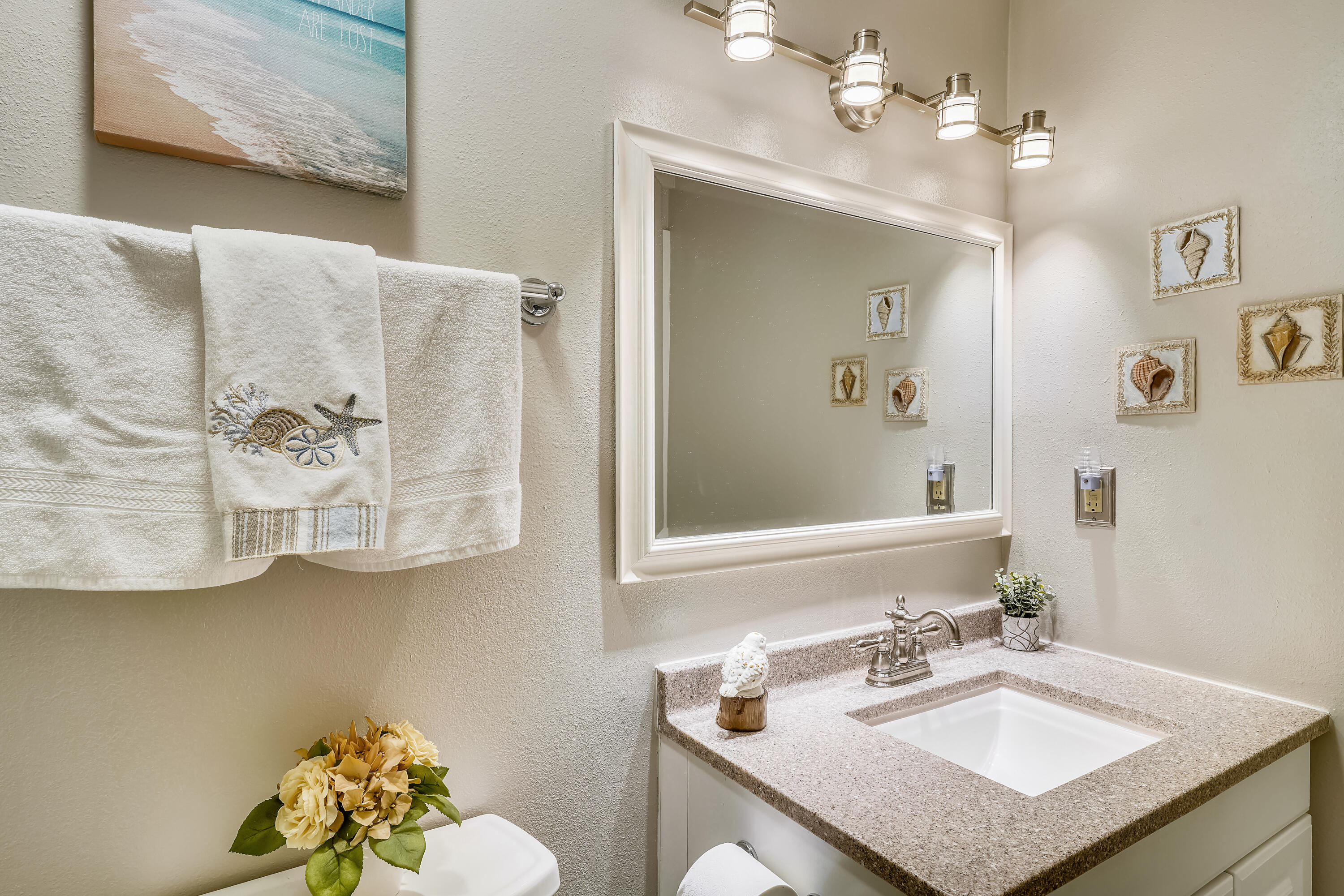SANDPRINTS CONDO - Residential