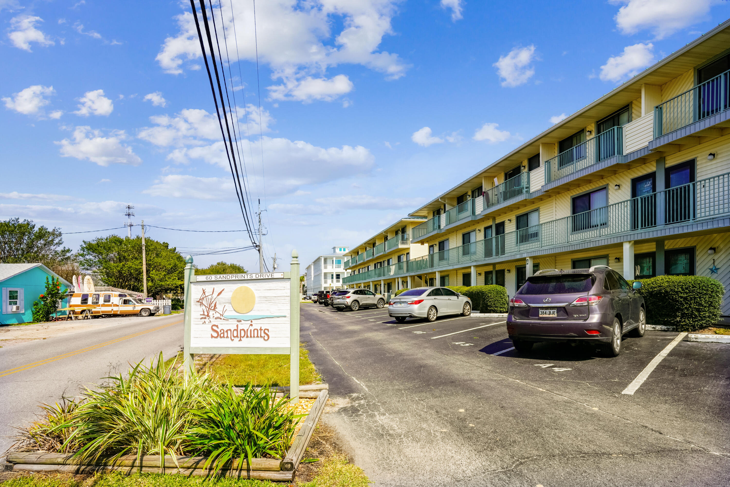 SANDPRINTS CONDO - Residential