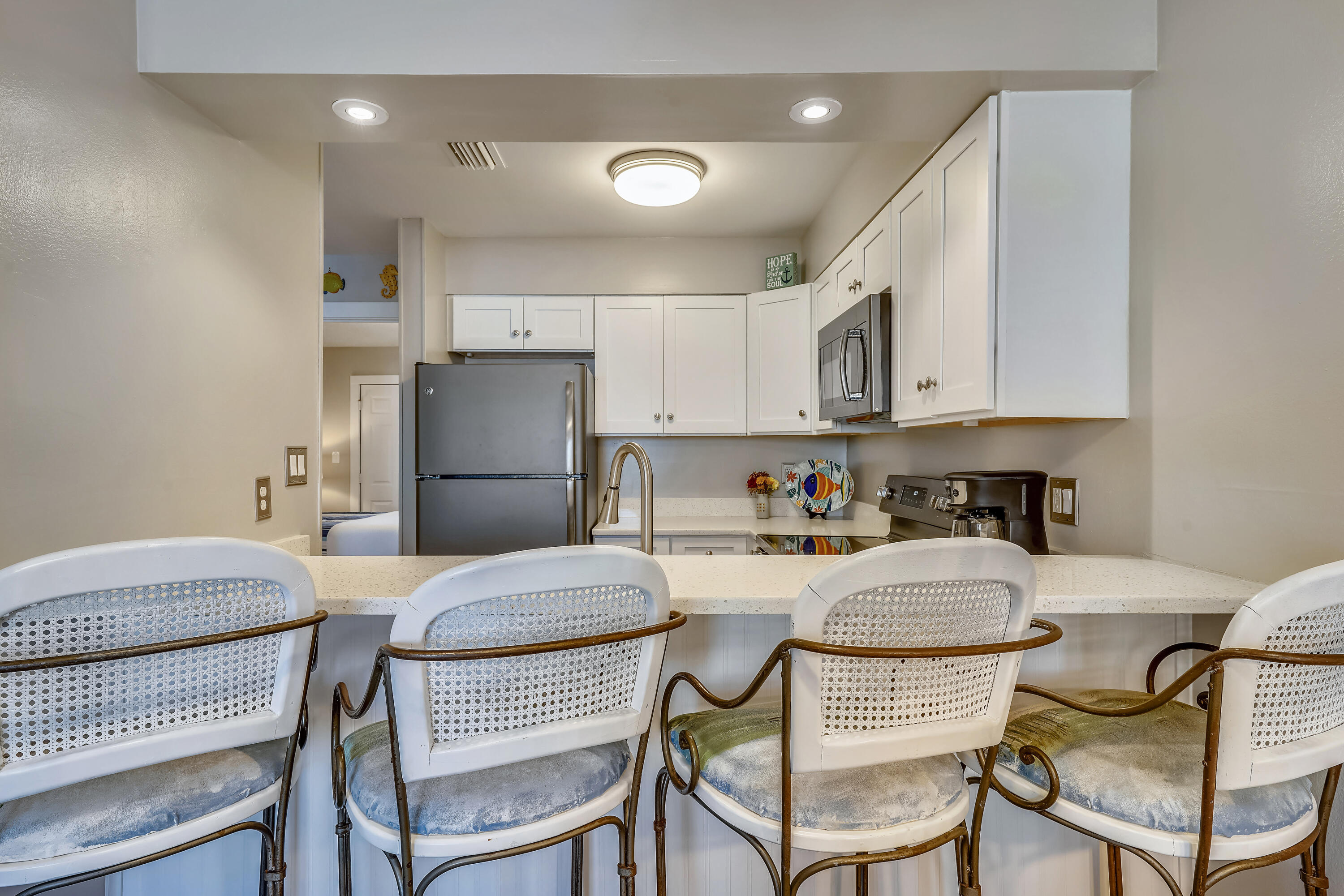 SANDPRINTS CONDO - Residential