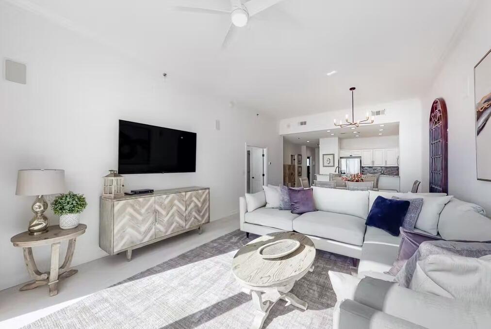 STERLING SHORES - Residential