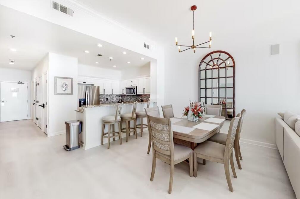 STERLING SHORES - Residential