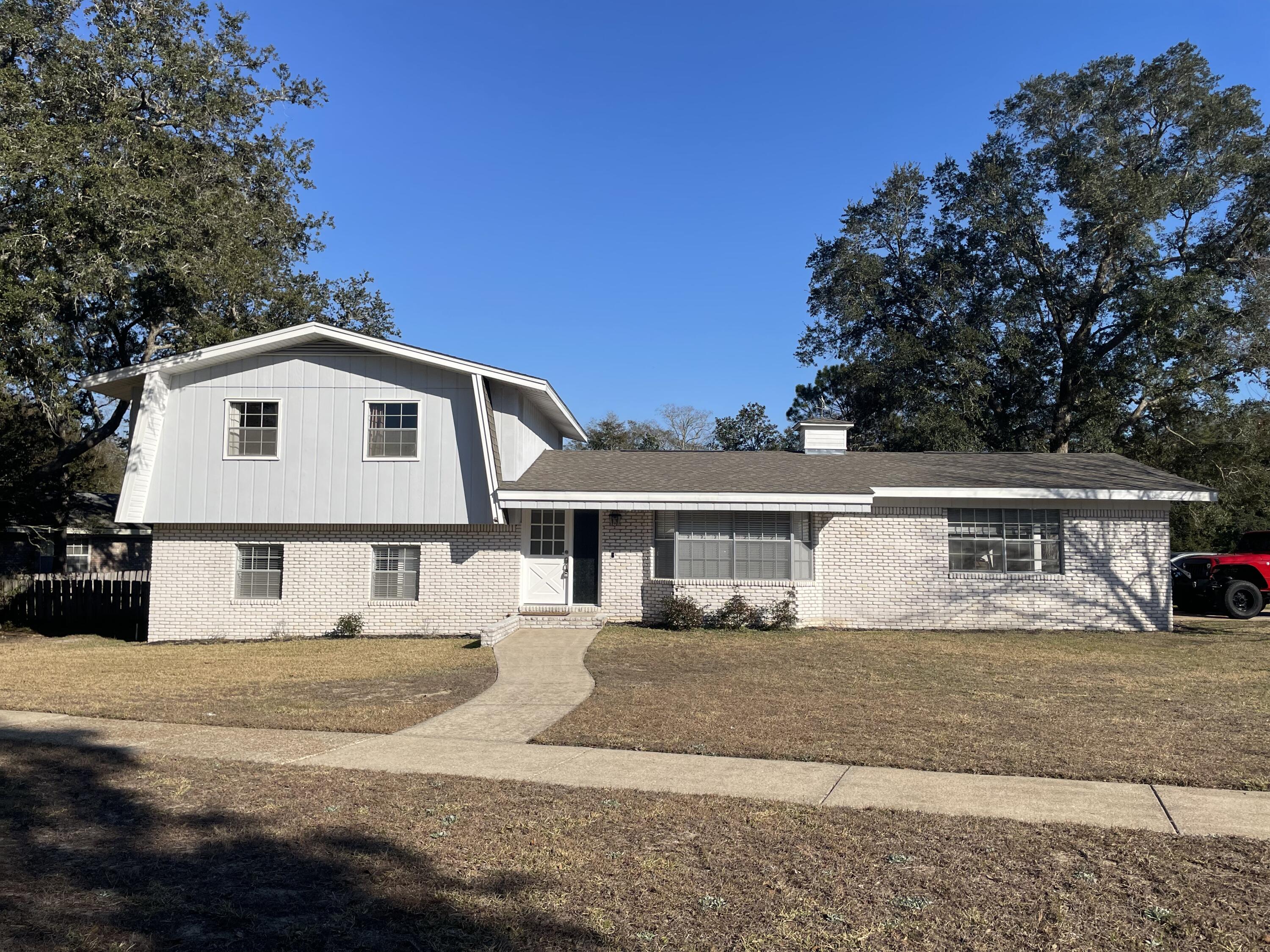 **72 HOUR KICK OUT CLAUSE- Take a look at this nicely renovated 3 bed, 3 full bath house, with bonus room, in highly desirable Kenwood! This house has a tri-level floor plan that features a living room, dining room, and kitchen on the main level, 3 bedrooms and 2 full baths on the upper level and a huge bonus room, laundry room and full bath on the lower level. The lower level could be closed off to create a separate suite/mother-in-law quarters. Large corner lot with good sized backyard. Newer Washer & Dryer and Shed convey with sale. Renovations include: New Flooring on main and lower level, Renovated Master Bath, Extended Patio, New HVAC UV system & Aeroseal ducts, Nest Thermostat & Ring Doorbell. New Roof, Wiring, and Siding installed 2 yrs ago.
