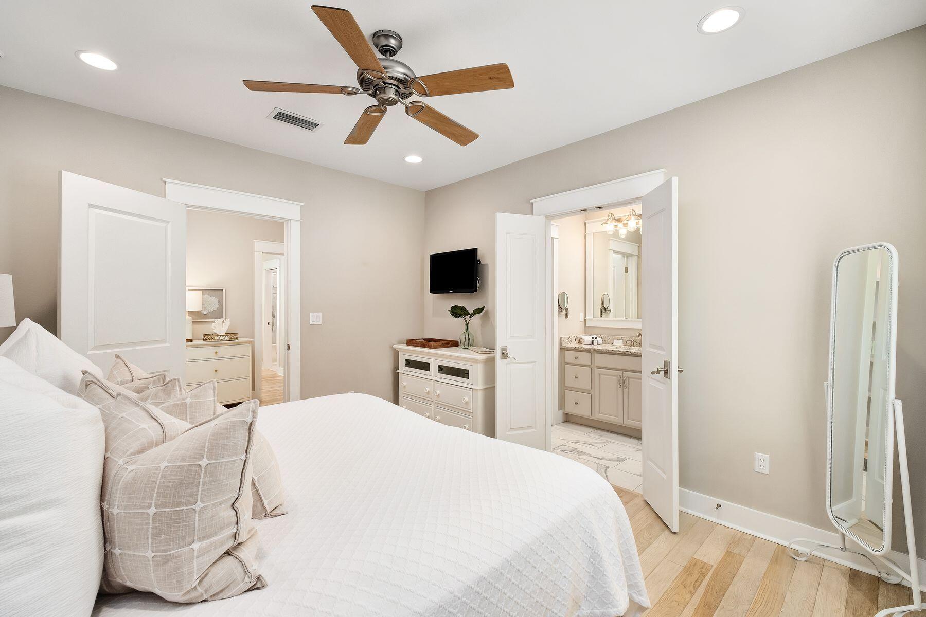 WATERCOLOR - Residential