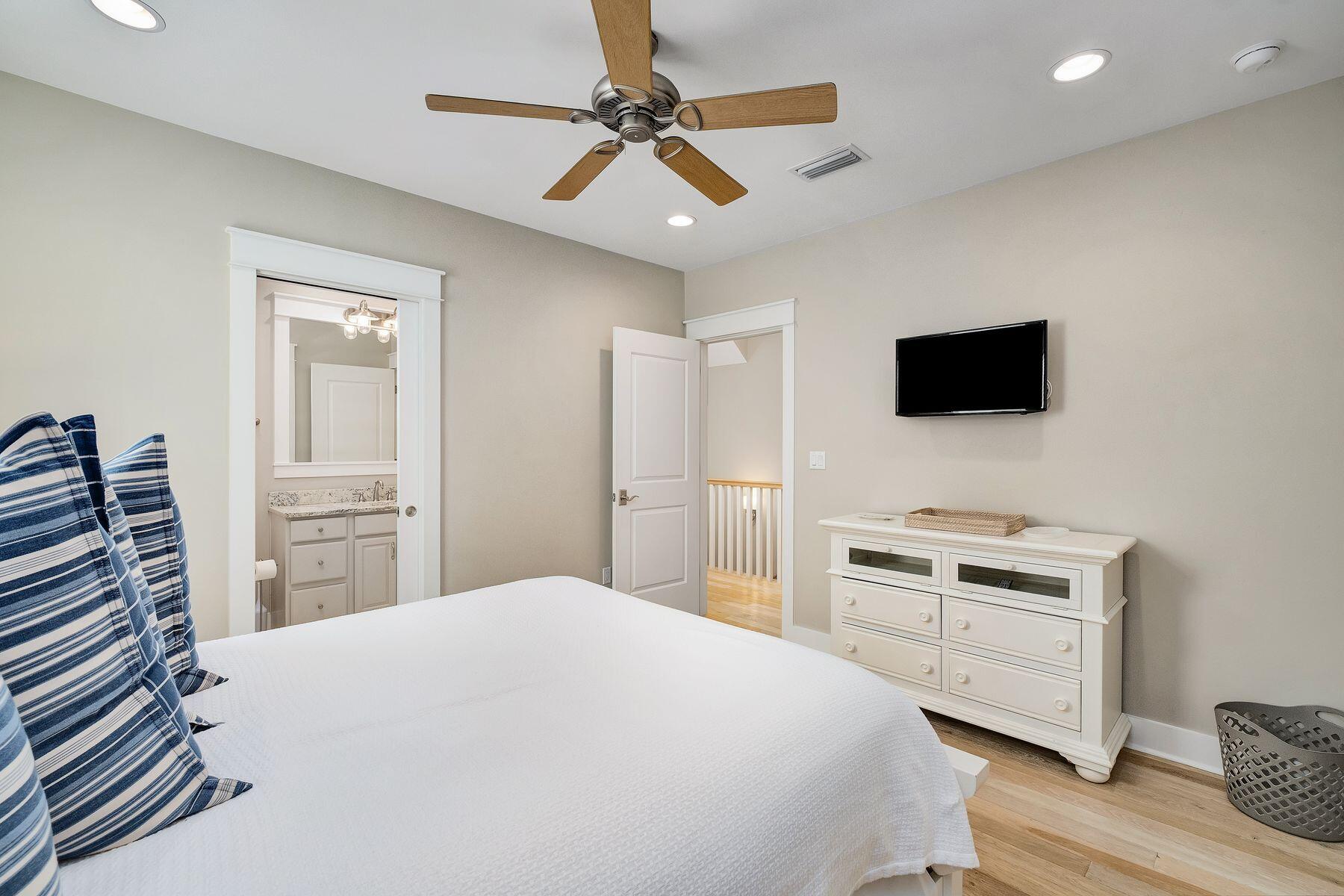 WATERCOLOR - Residential