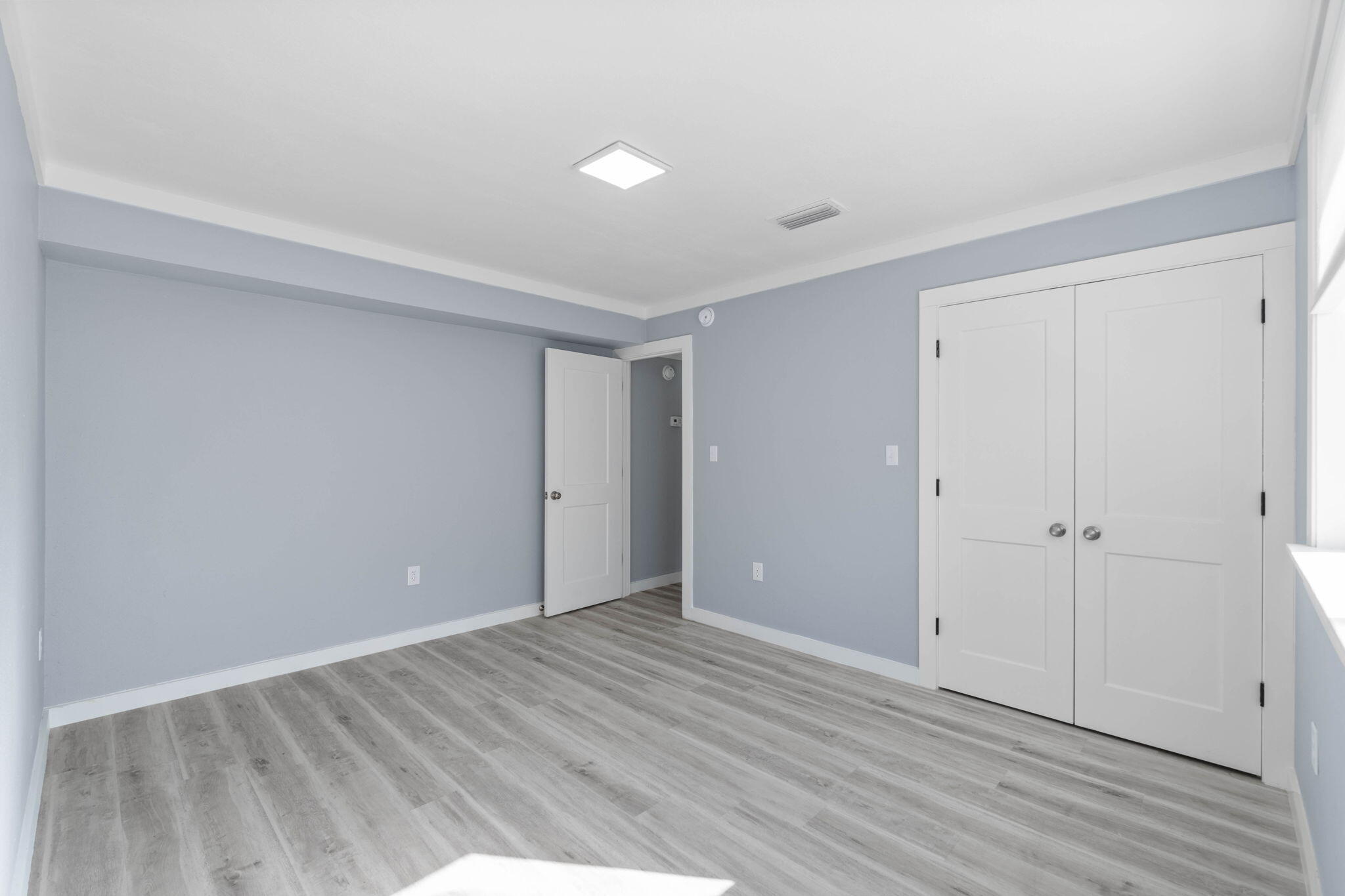 SOUTHWIND 1ST - Residential