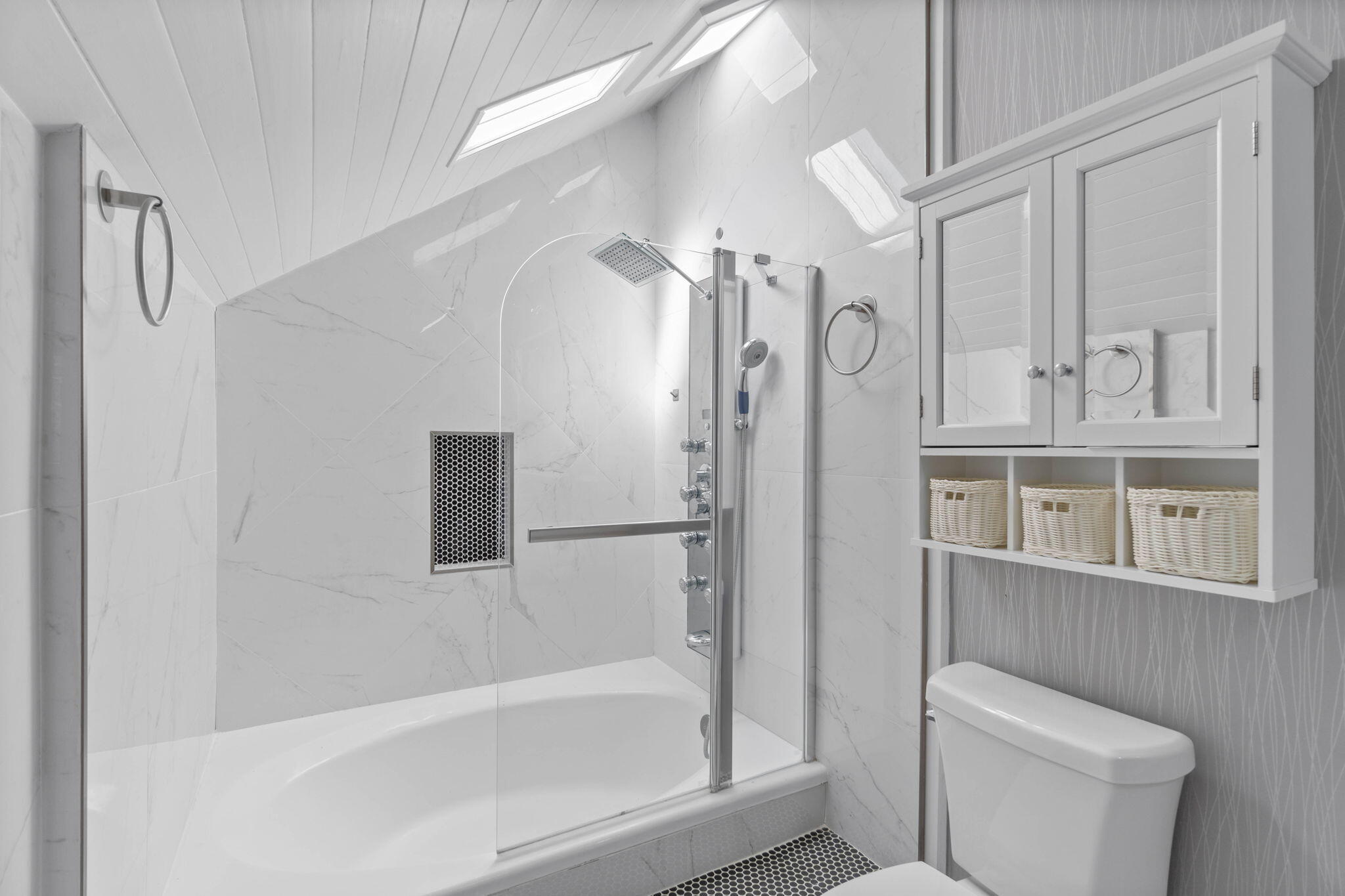 SOUTHWIND 1ST - Residential