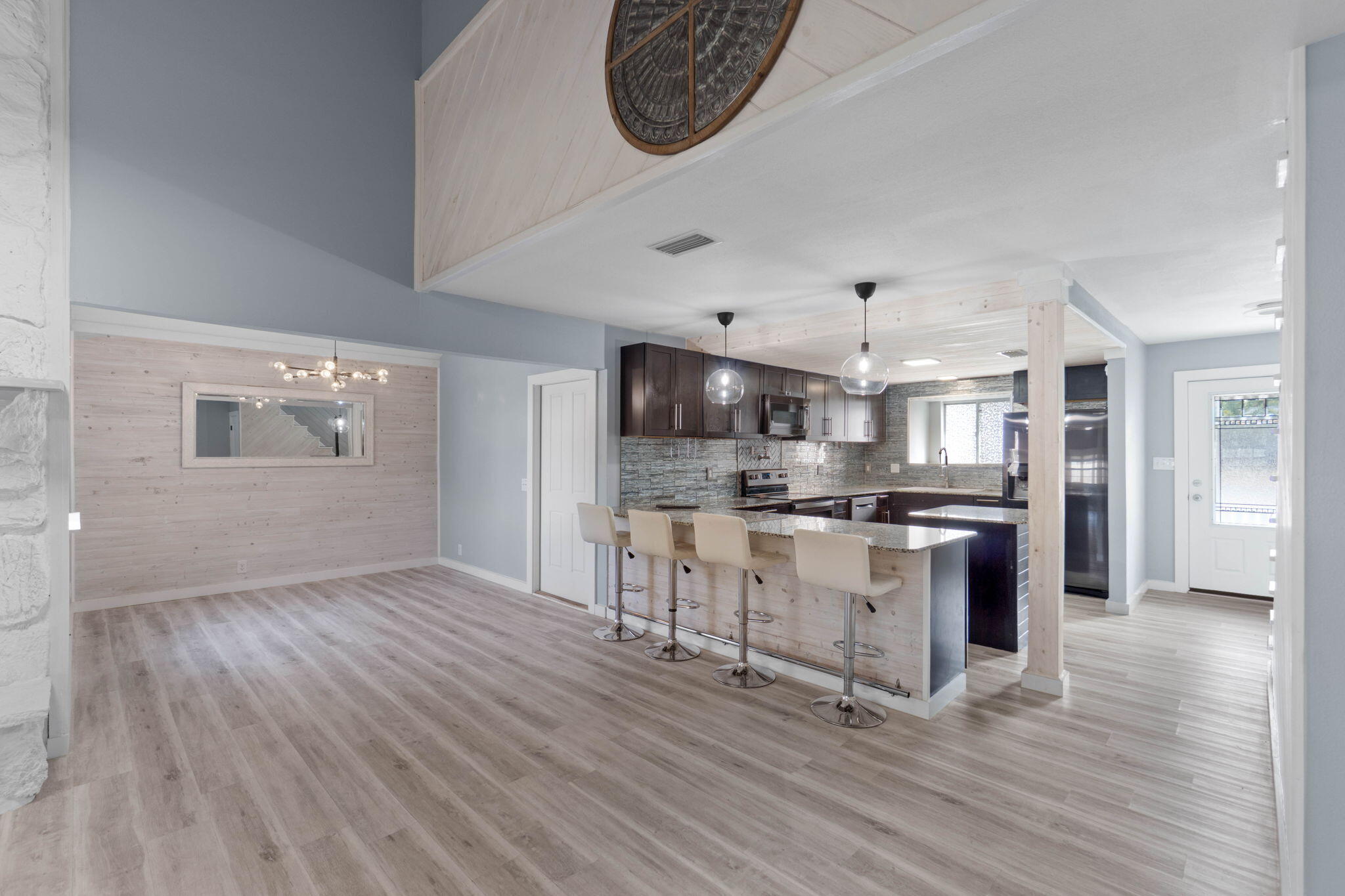 SOUTHWIND 1ST - Residential