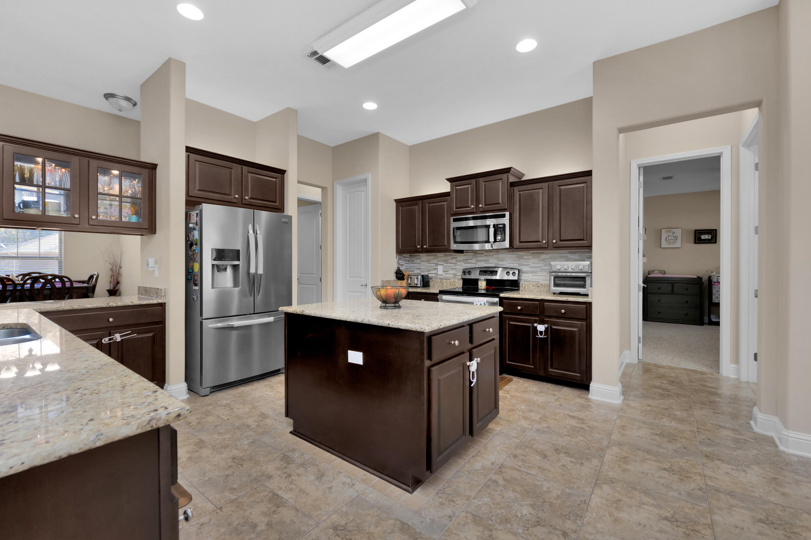 WINDMEADOWS - Residential