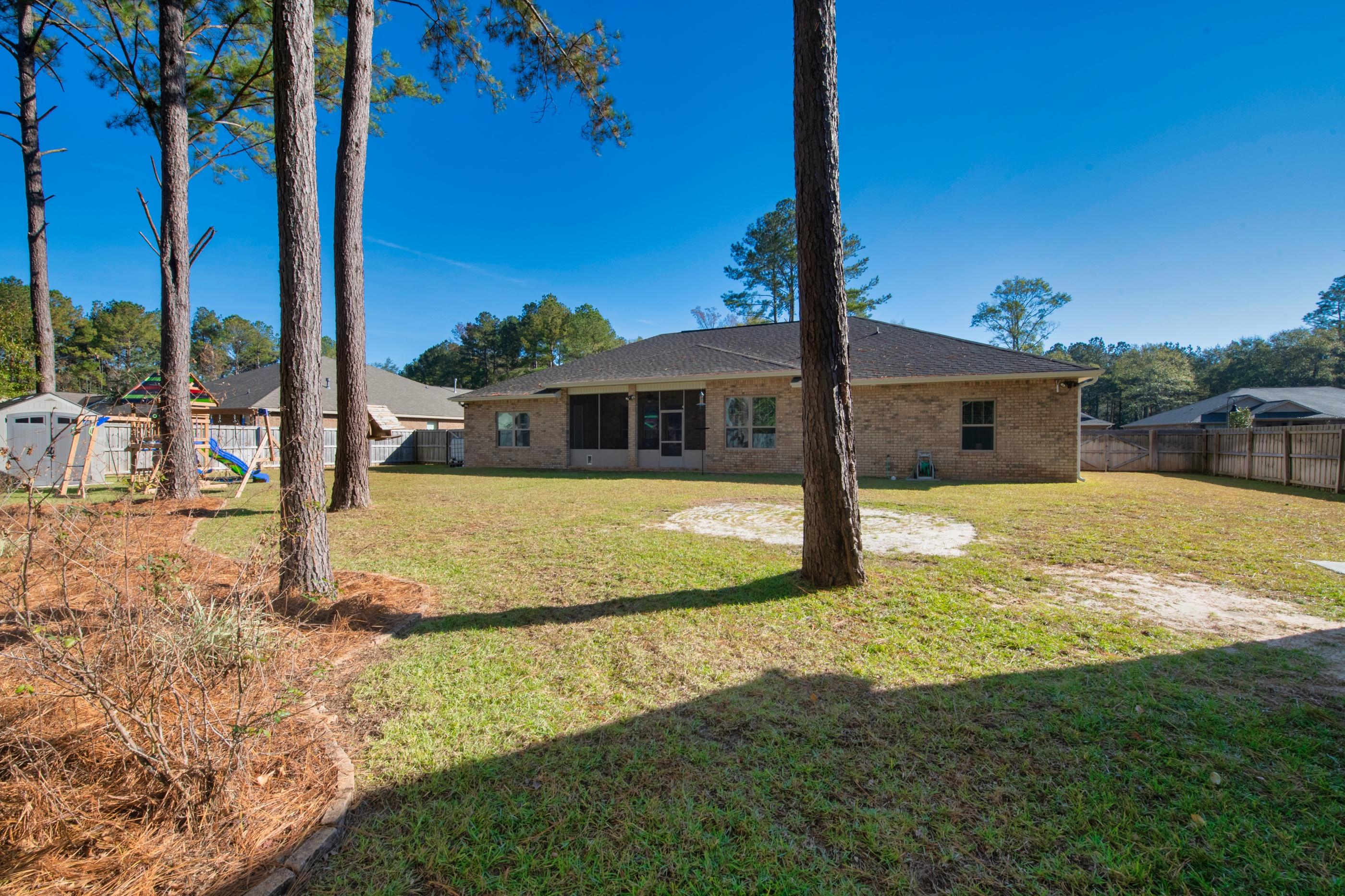 WINDMEADOWS - Residential