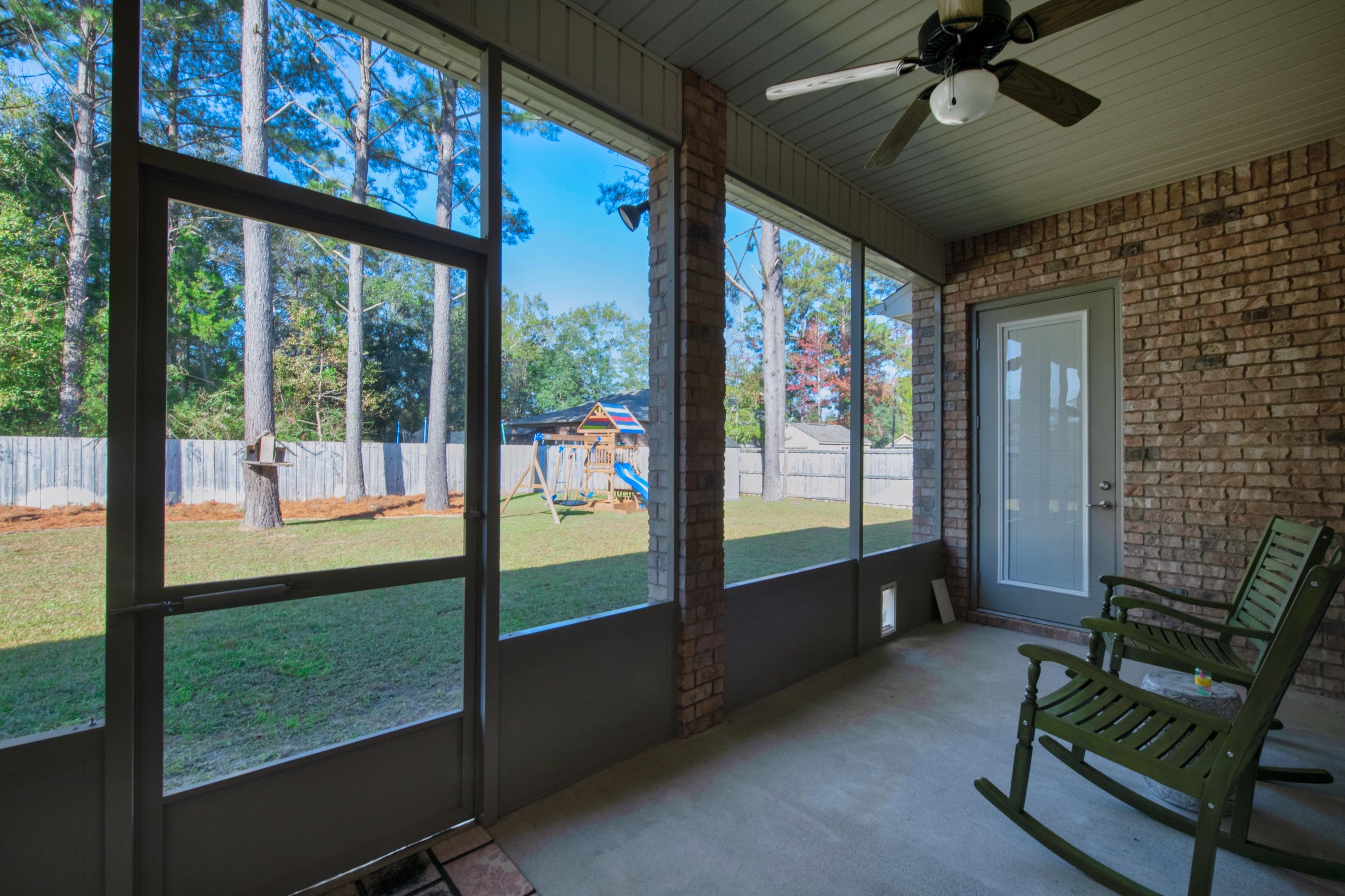 WINDMEADOWS - Residential