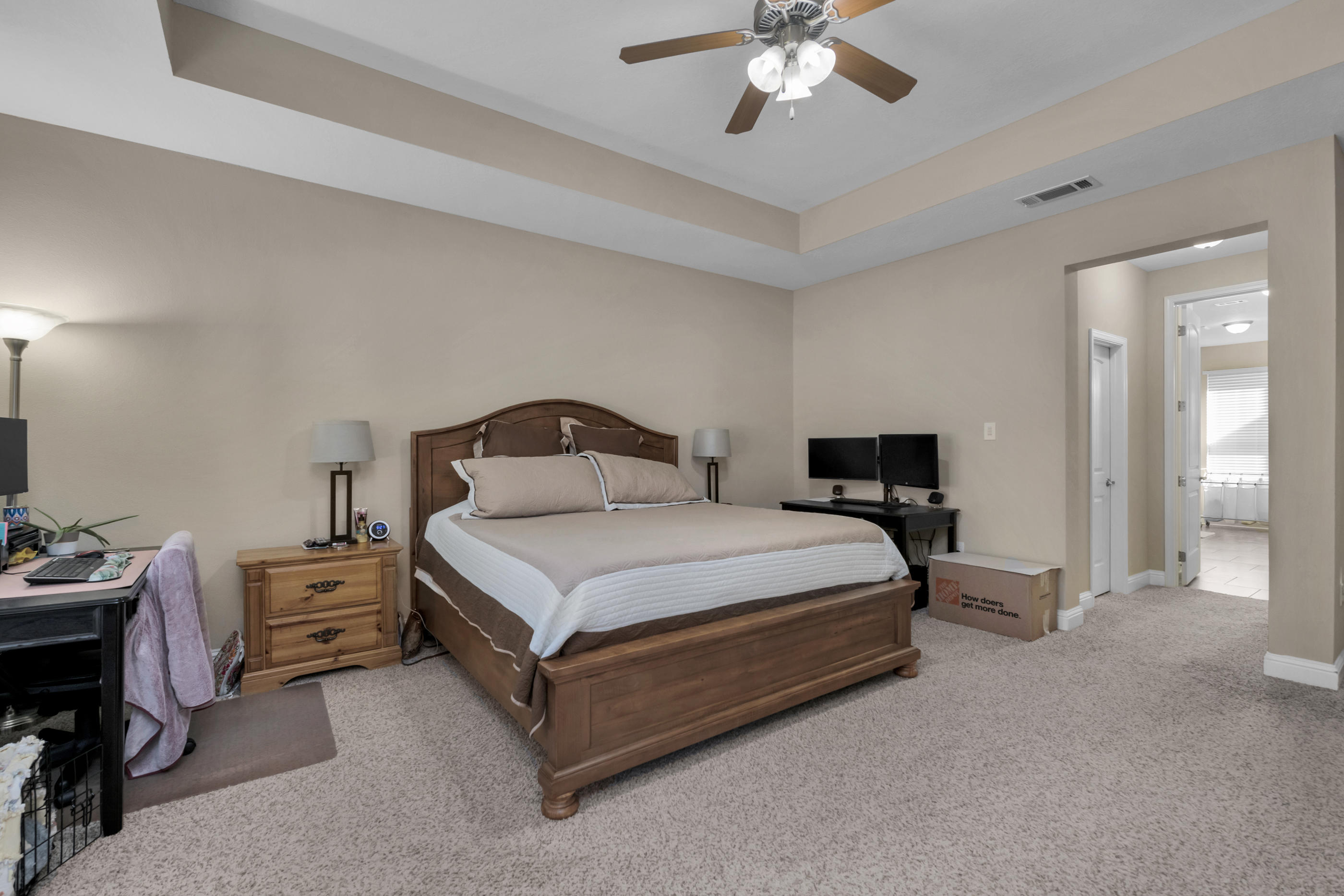 WINDMEADOWS - Residential