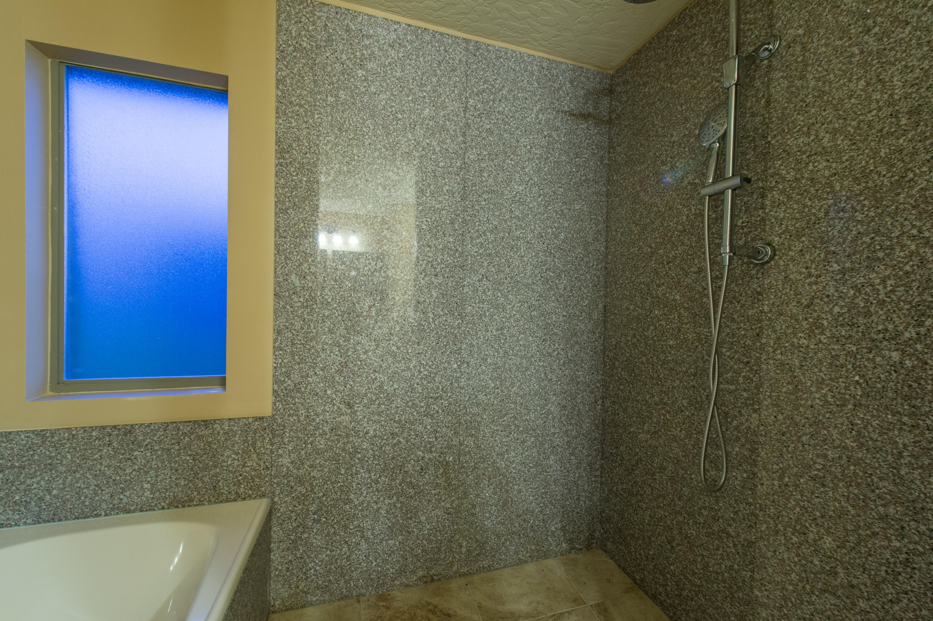 KAITLYNS PRESERVE - Residential