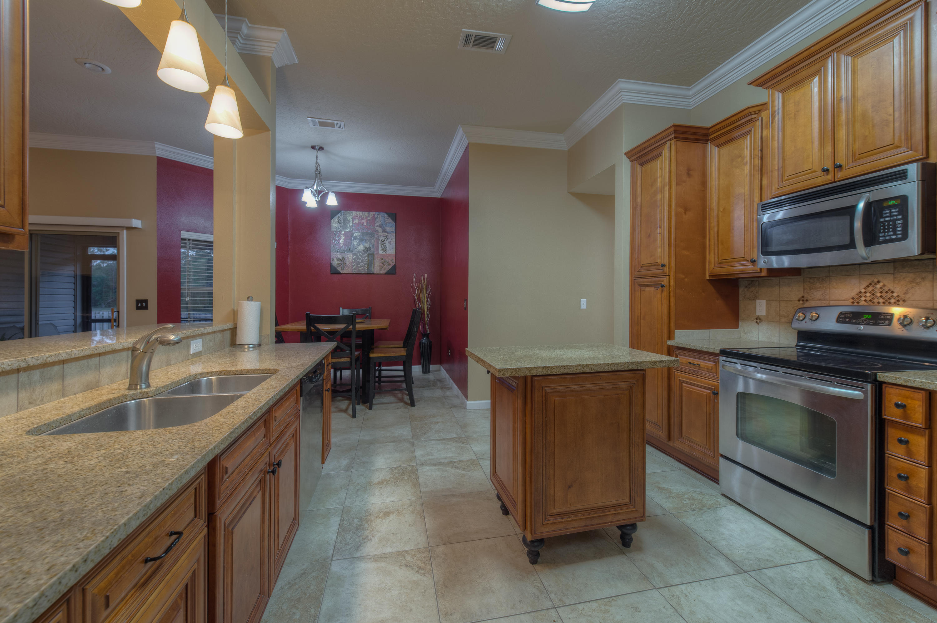 KAITLYNS PRESERVE - Residential