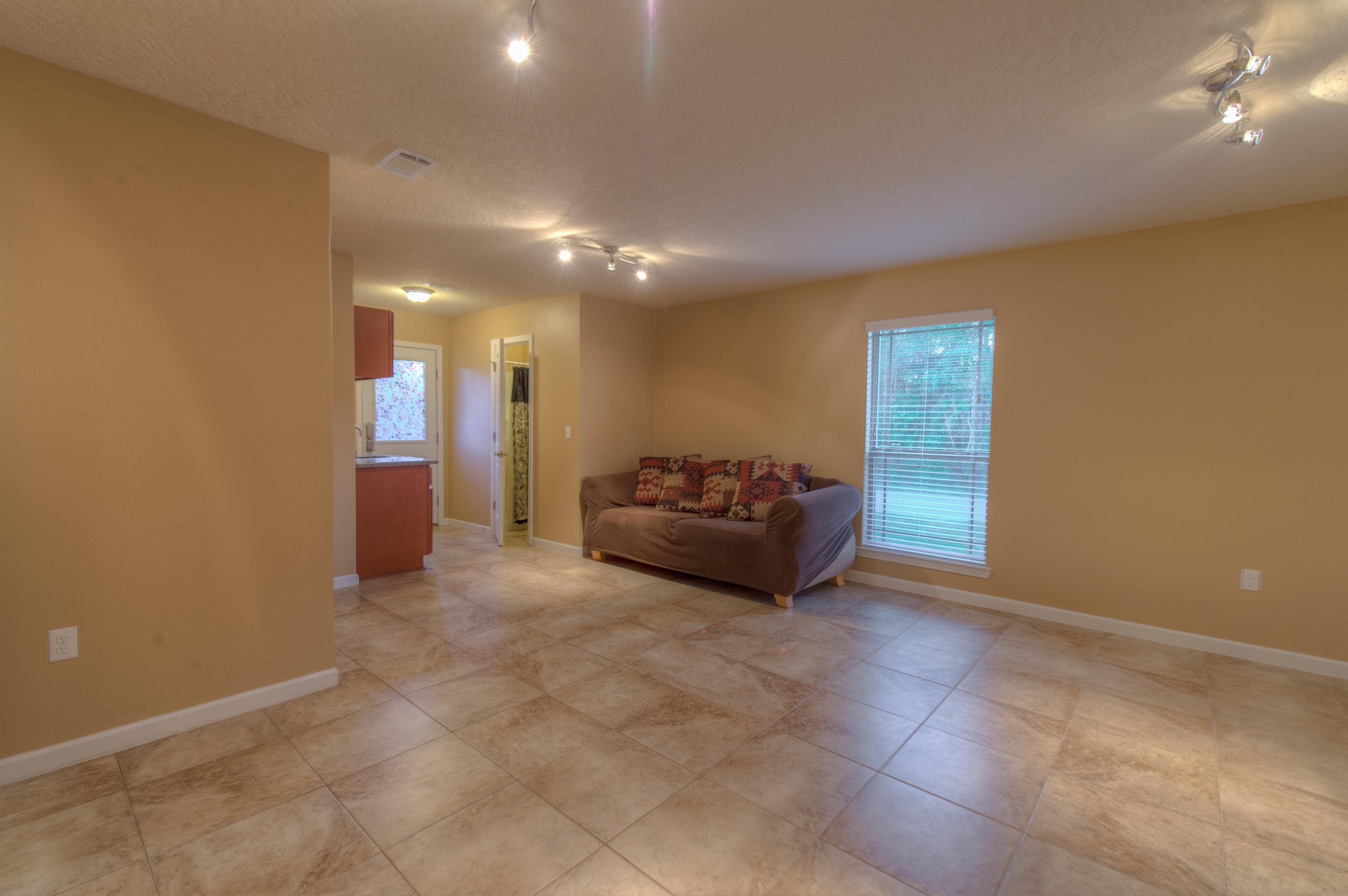 KAITLYNS PRESERVE - Residential