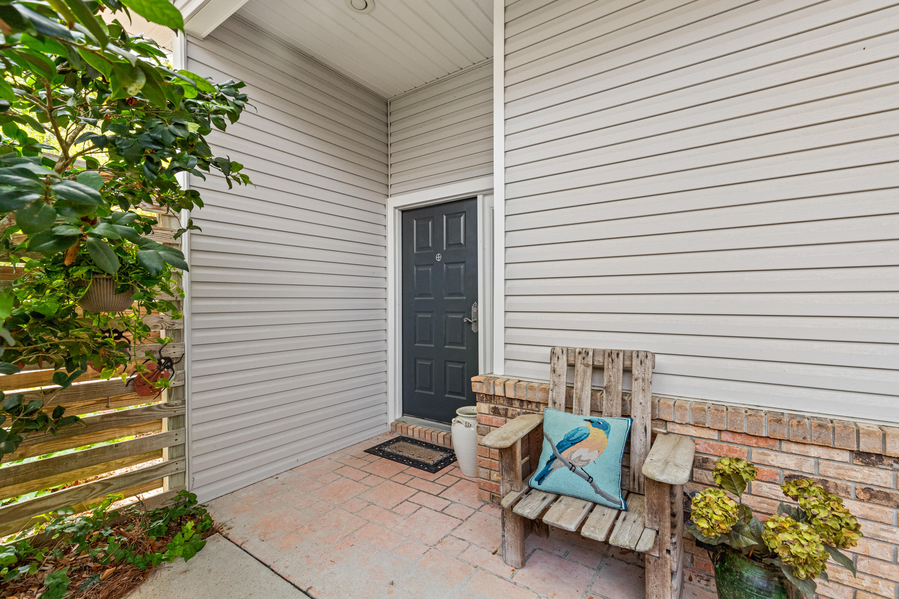 DEERWOOD - Residential Lease