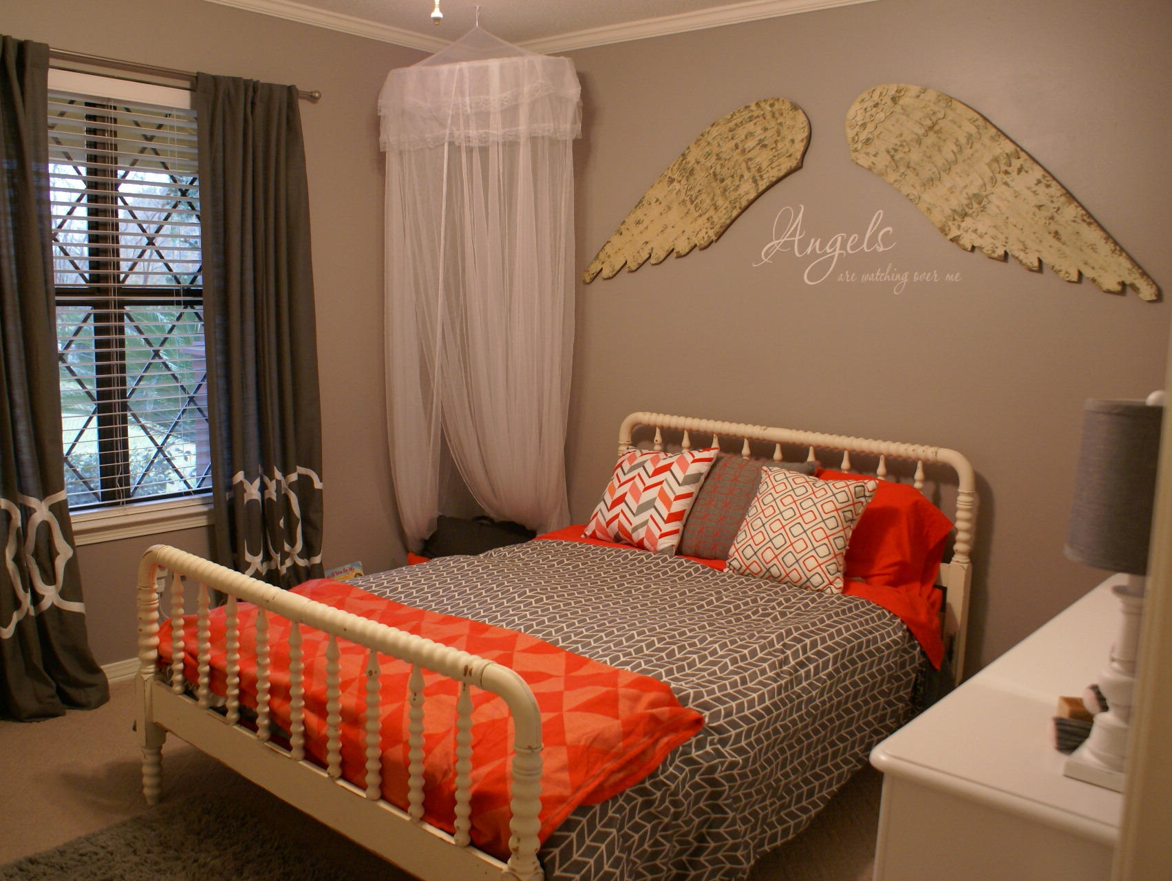 RAINTREE ESTATES - Residential