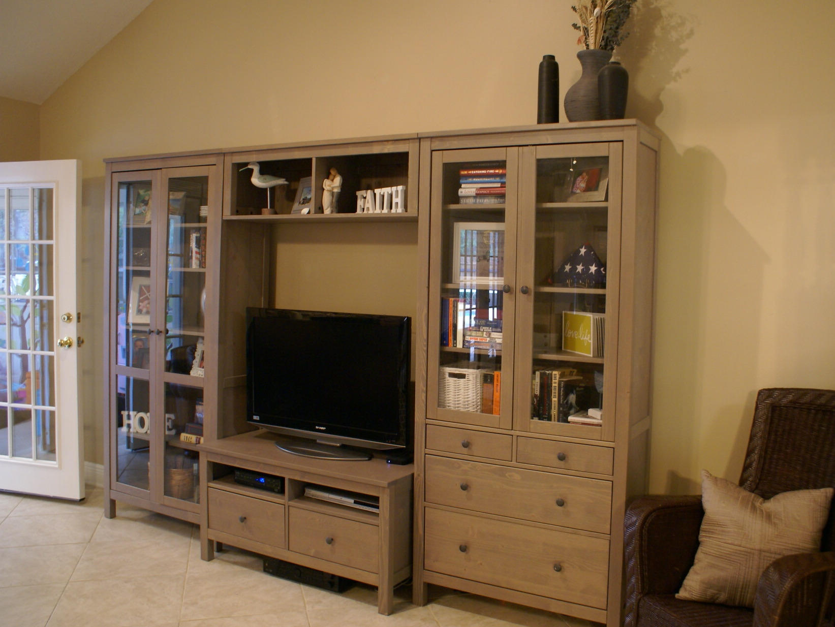 RAINTREE ESTATES - Residential