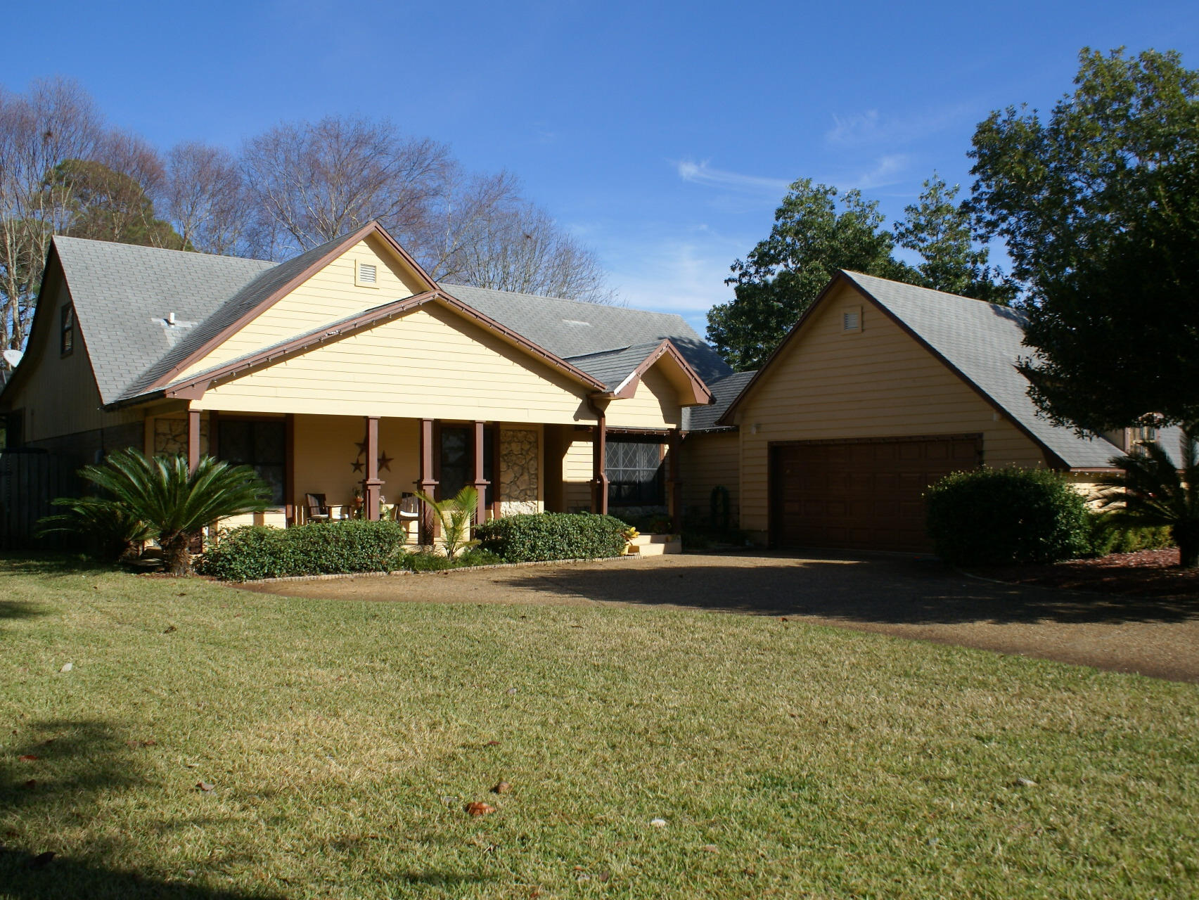 RAINTREE ESTATES - Residential