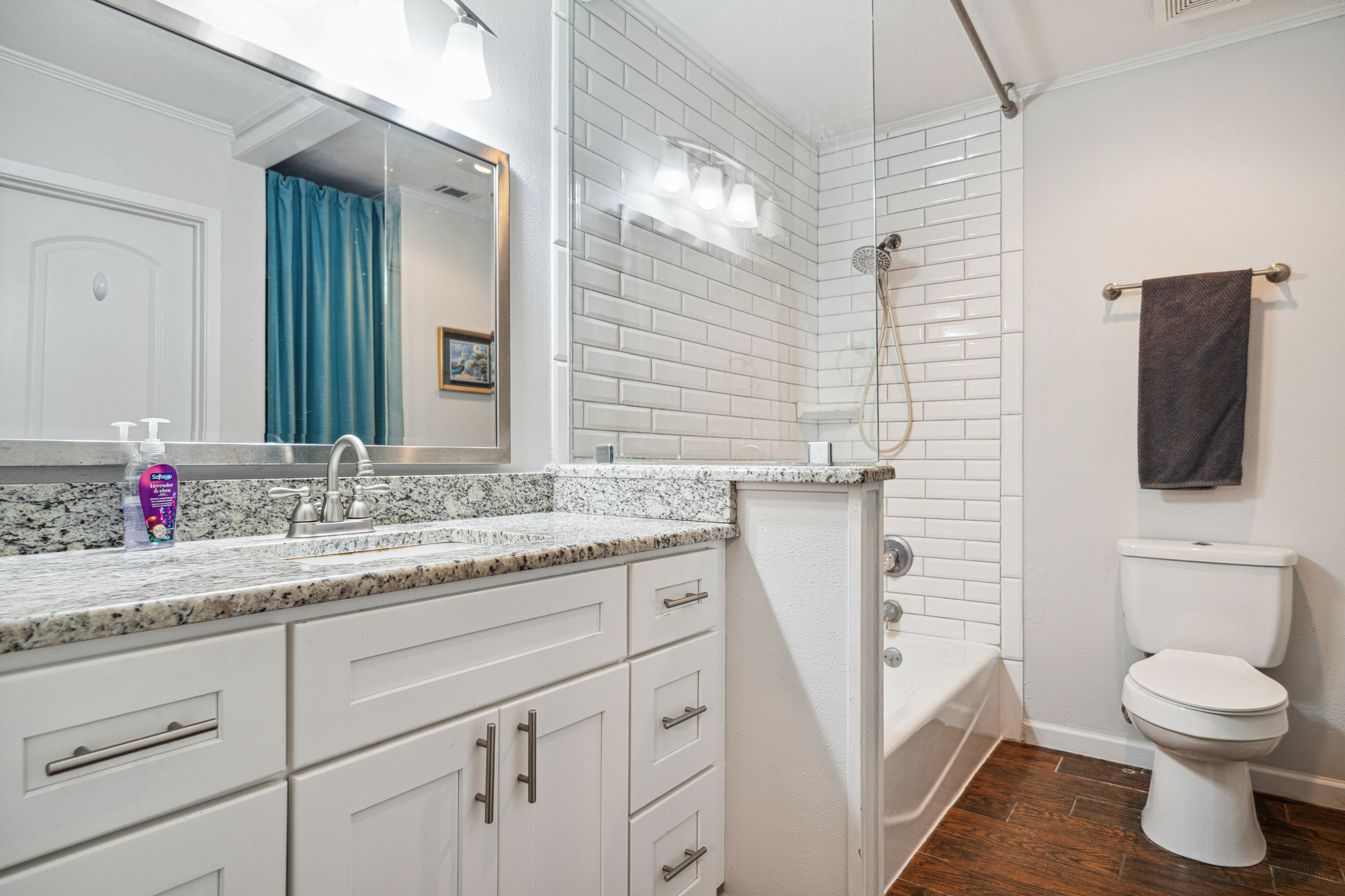 RAINTREE ESTATES - Residential