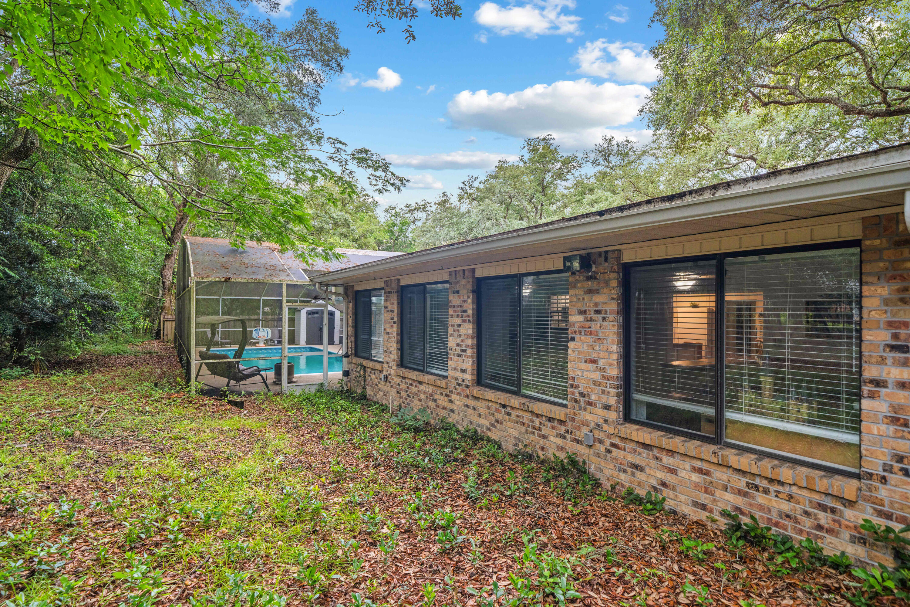RAINTREE ESTATES - Residential
