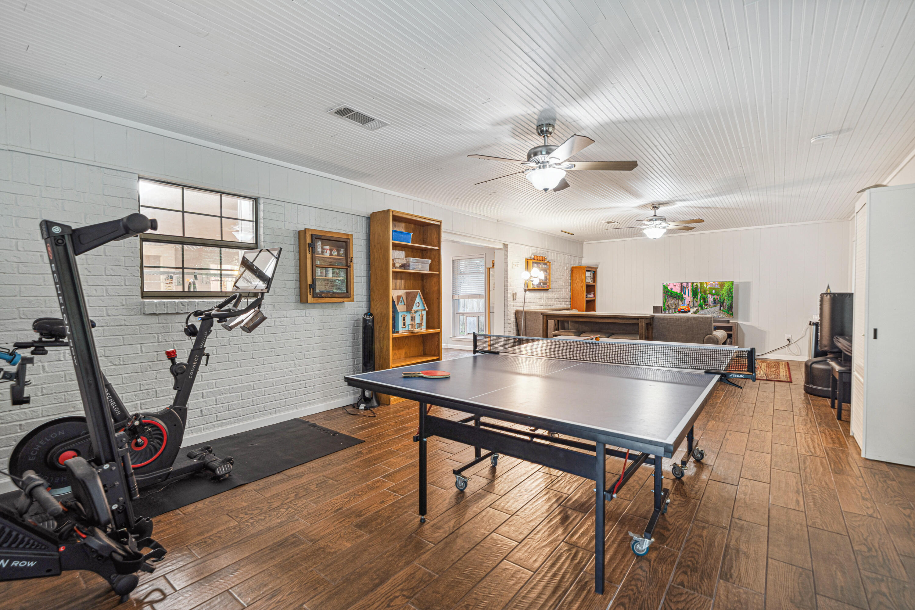 RAINTREE ESTATES - Residential
