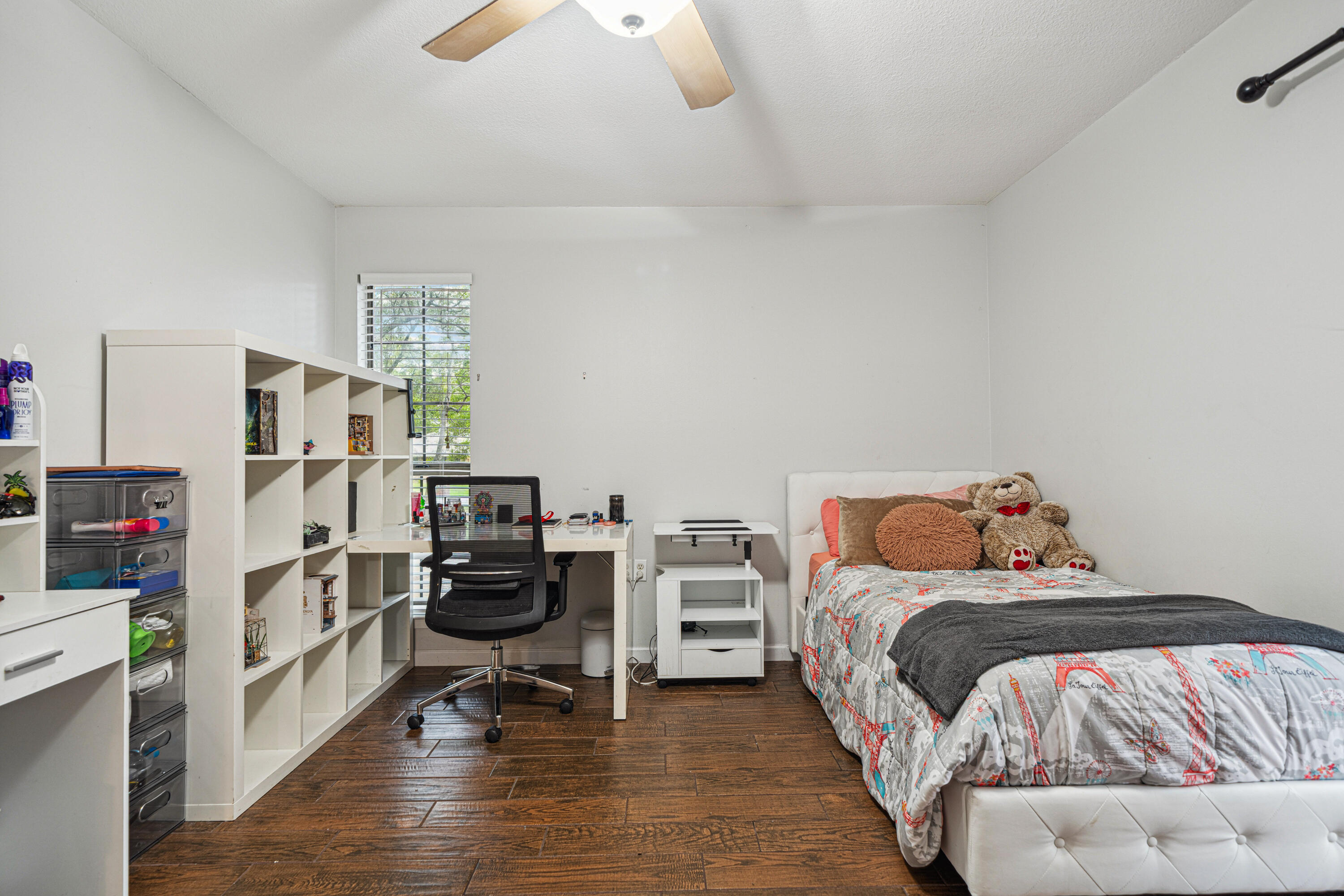 RAINTREE ESTATES - Residential