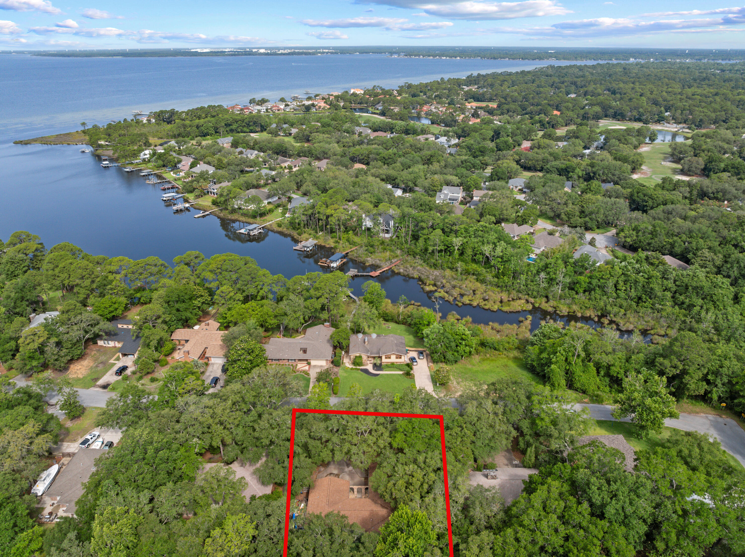 RAINTREE ESTATES - Residential