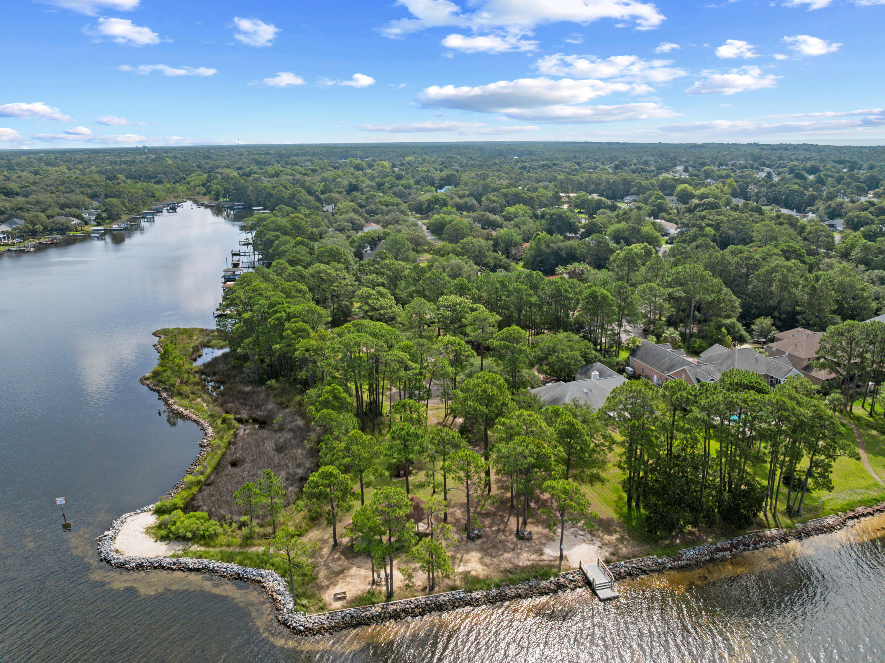 RAINTREE ESTATES - Residential