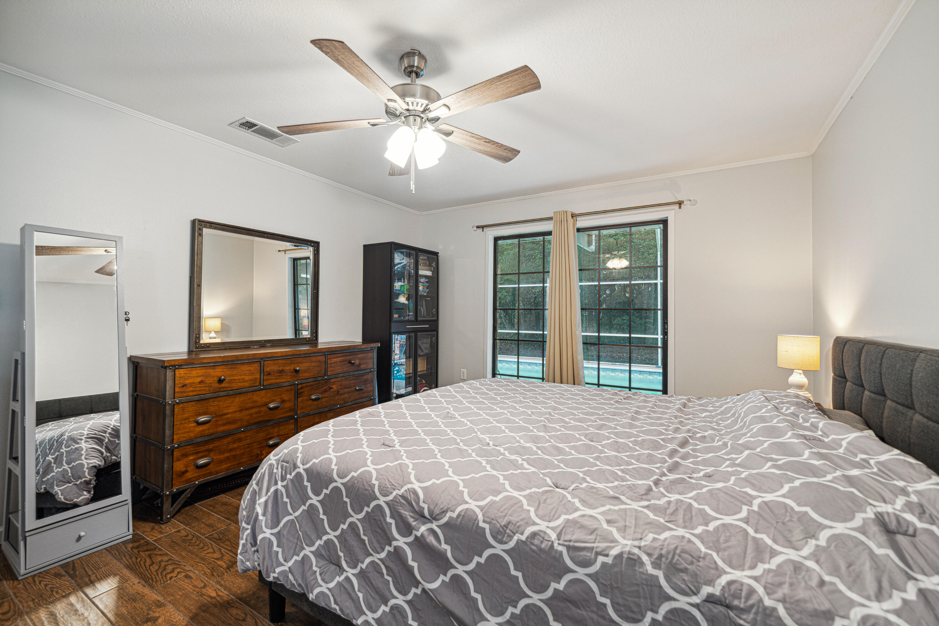 RAINTREE ESTATES - Residential
