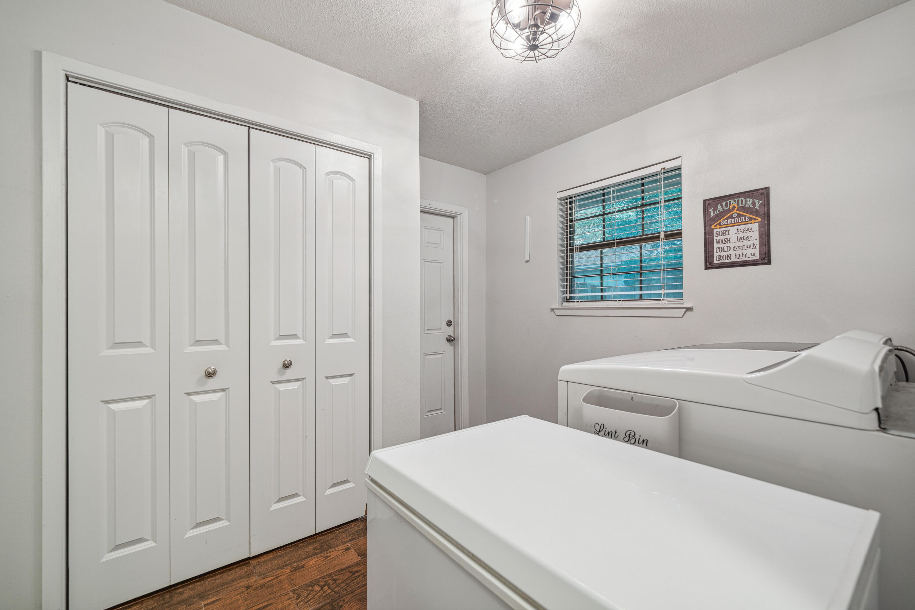 RAINTREE ESTATES - Residential